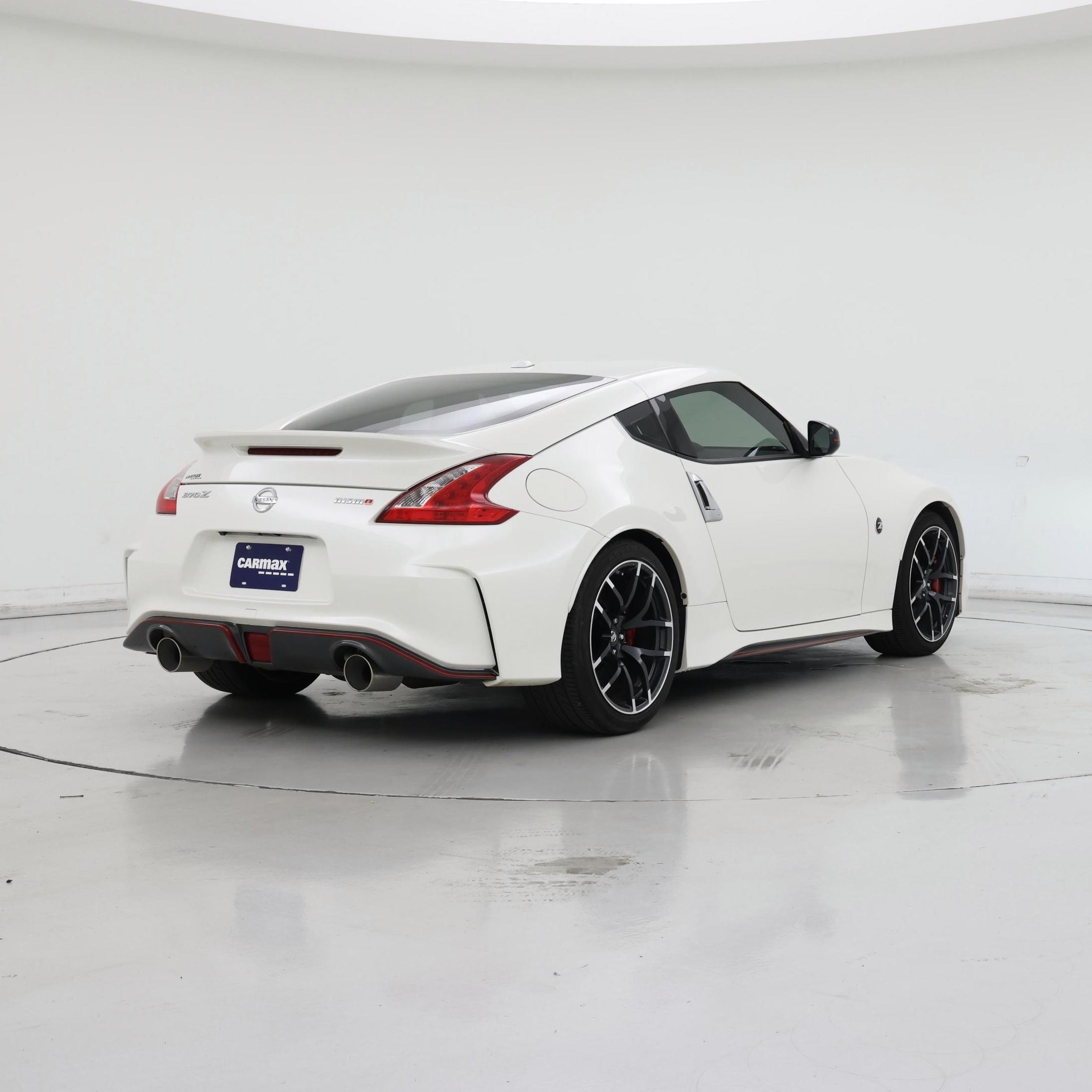 Thumbnail: 2017 Nissan Z - 8