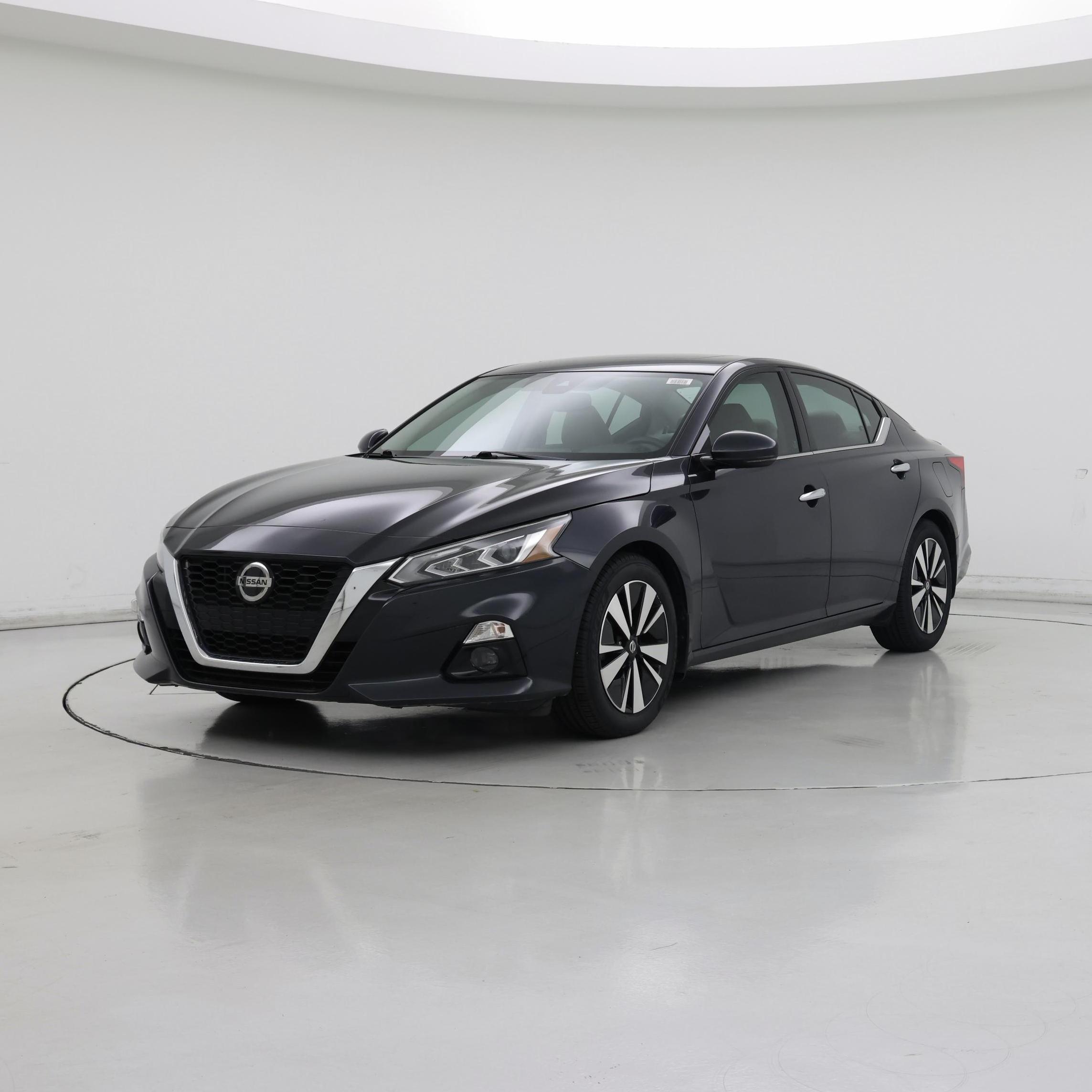 Thumbnail: 2019 Nissan Altima - 4