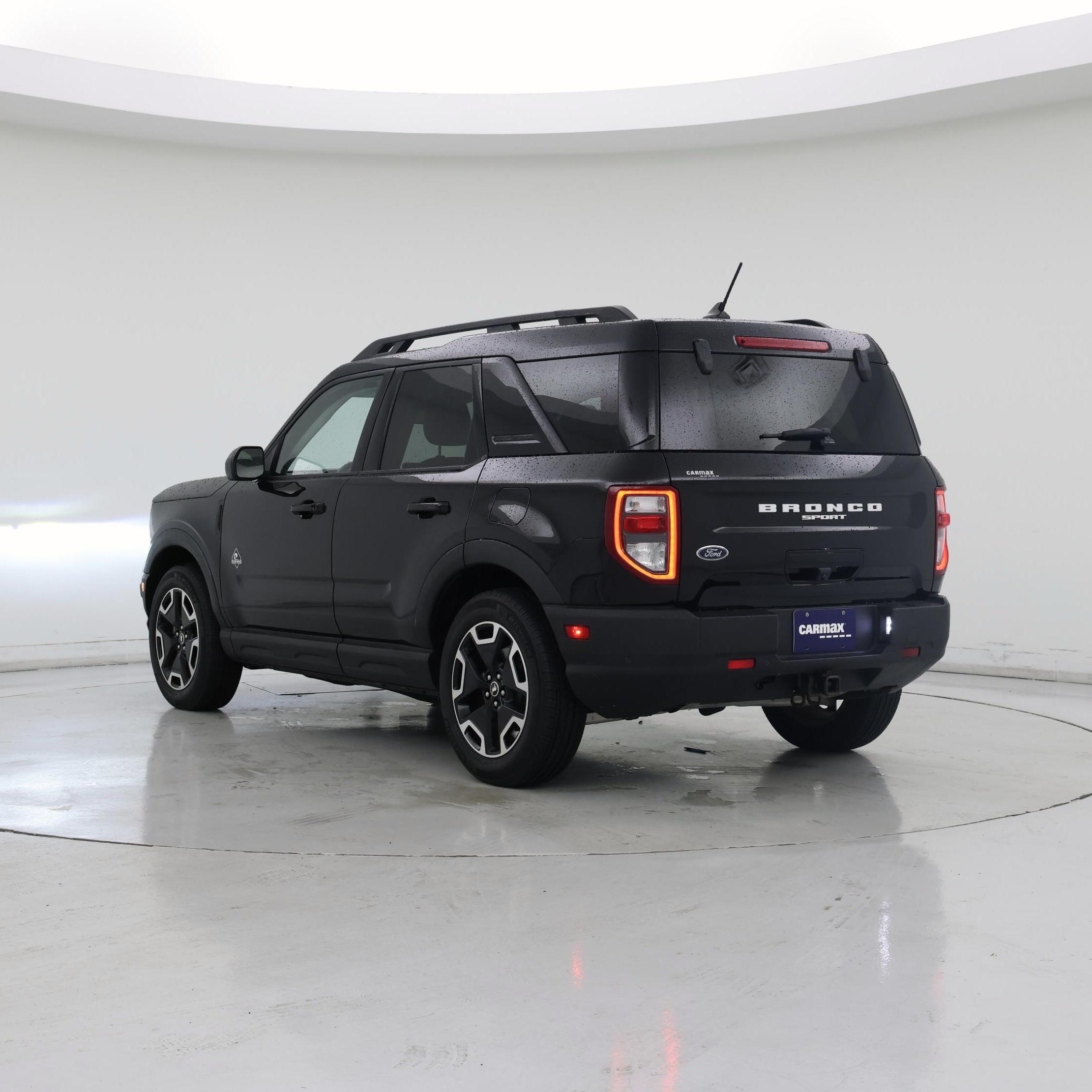 Thumbnail: 2022 Ford Bronco Sport - 2