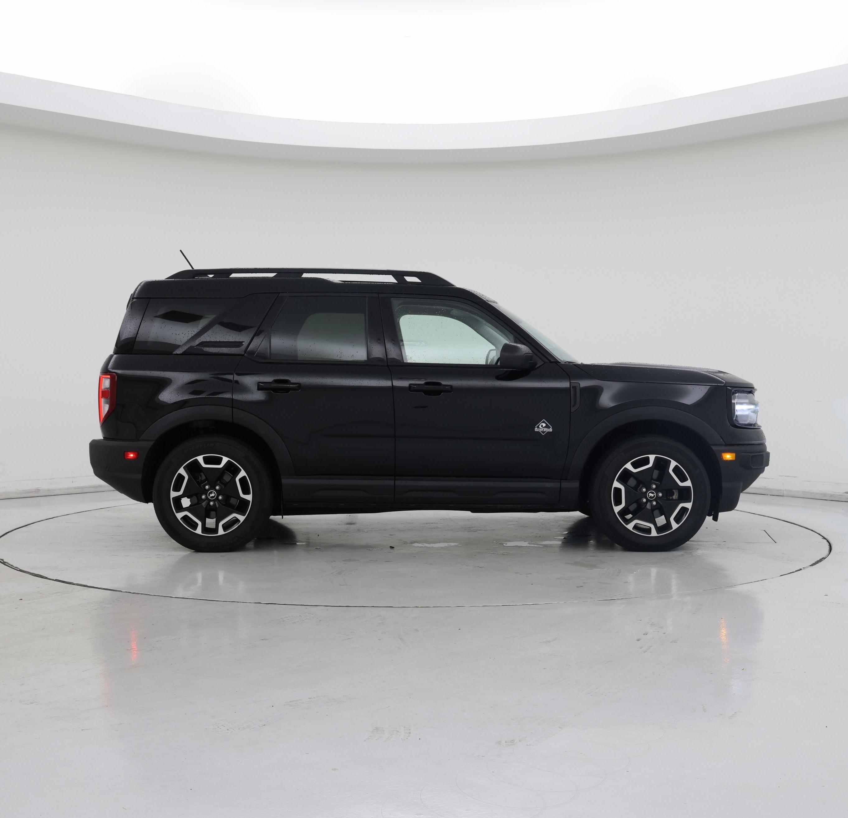 Thumbnail: 2022 Ford Bronco Sport - 7