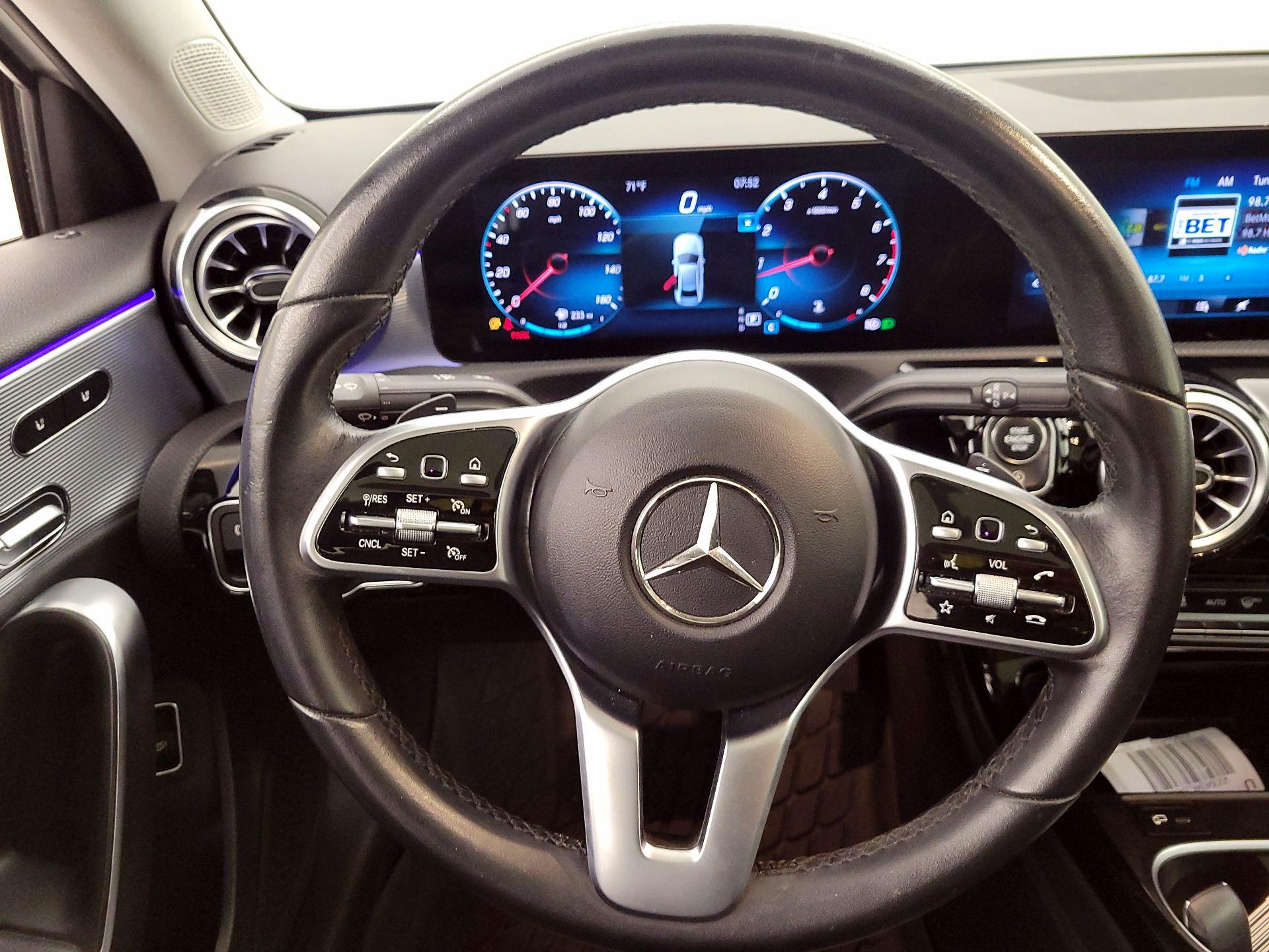 Thumbnail: 2022 Mercedes-Benz A-Class - 10