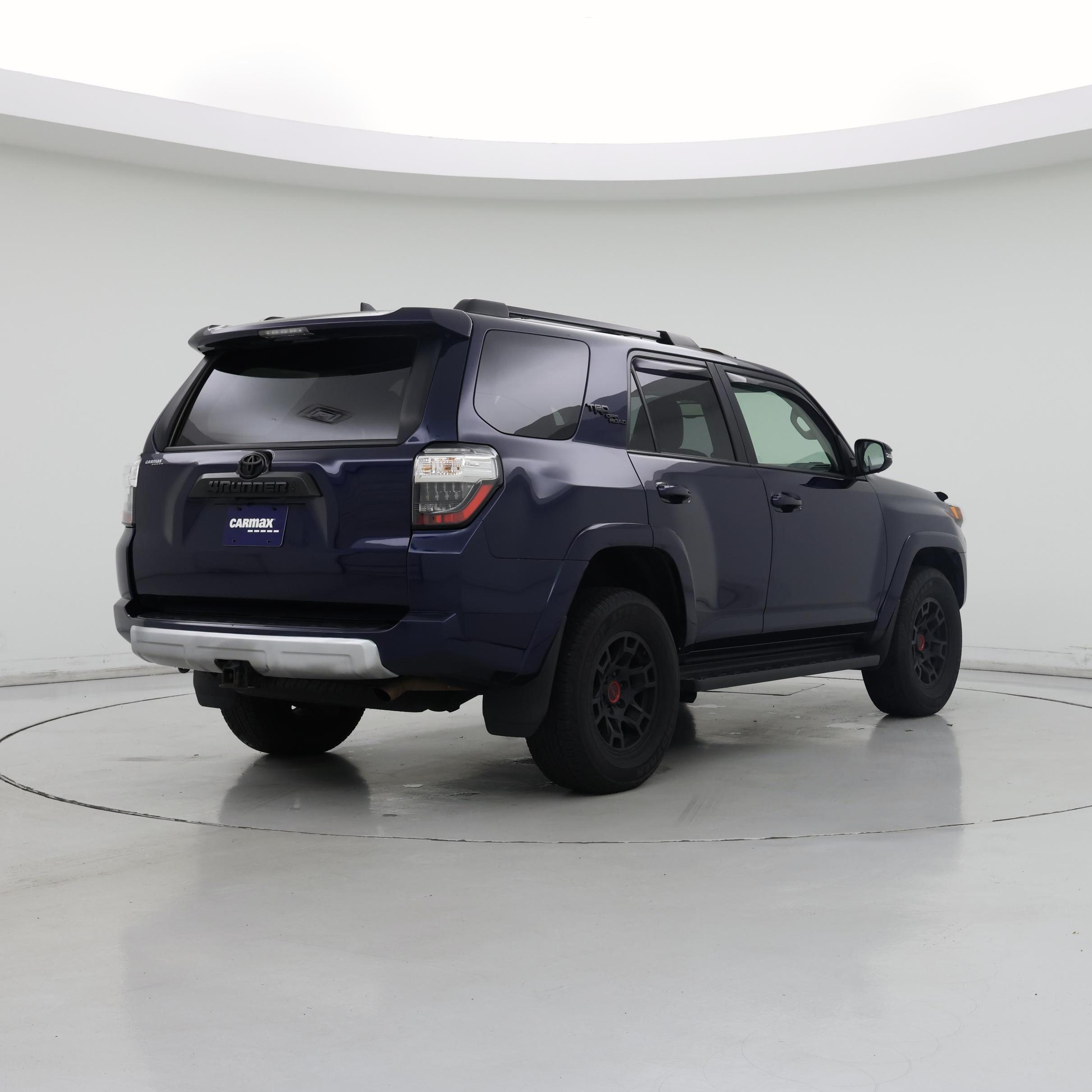 Thumbnail: 2022 Toyota 4Runner - 8