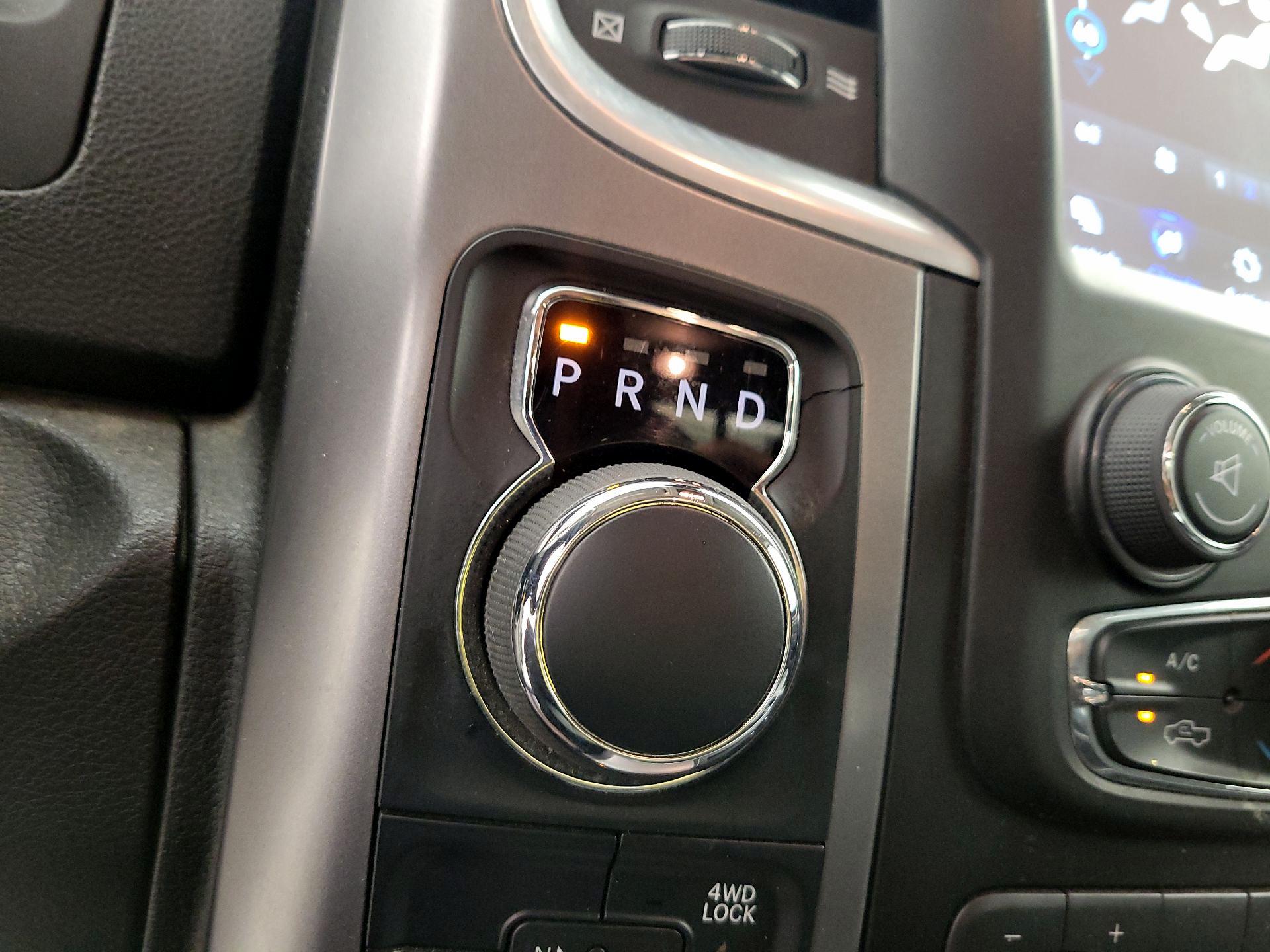 Thumbnail: 2023 RAM 1500 Classic - 18