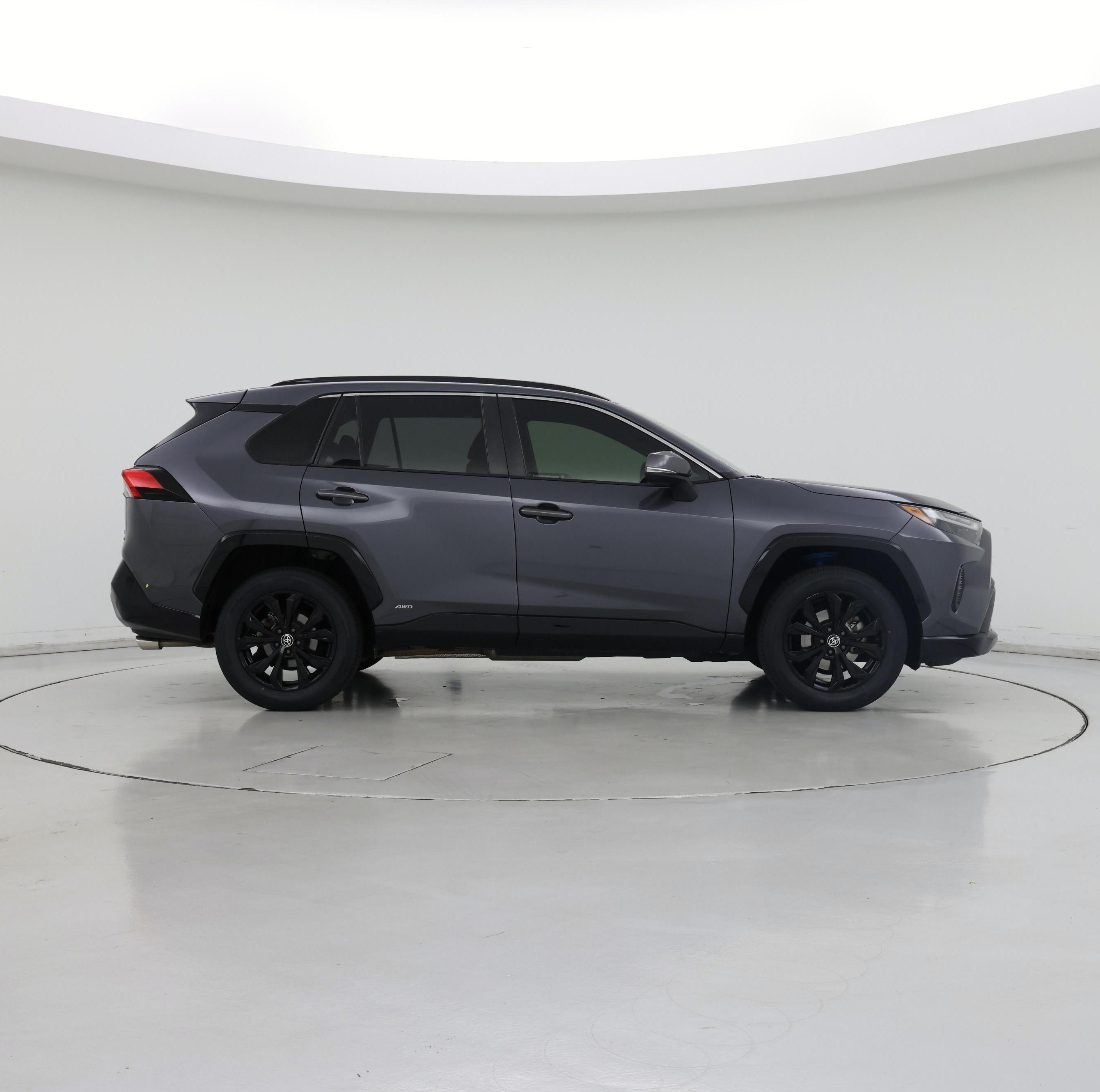 Thumbnail: 2022 Toyota RAV4 - 7
