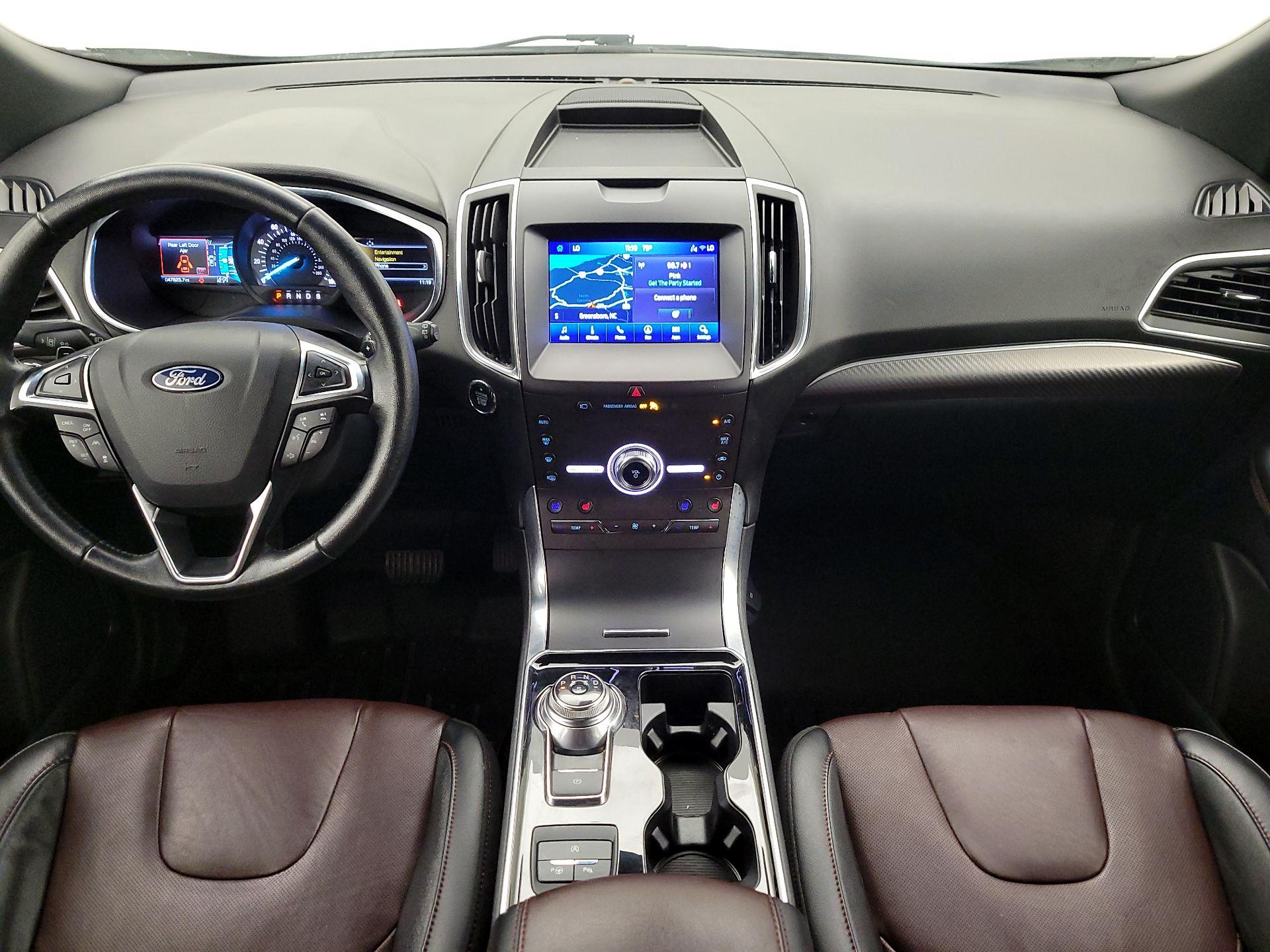 Thumbnail: 2020 Ford Edge - 9