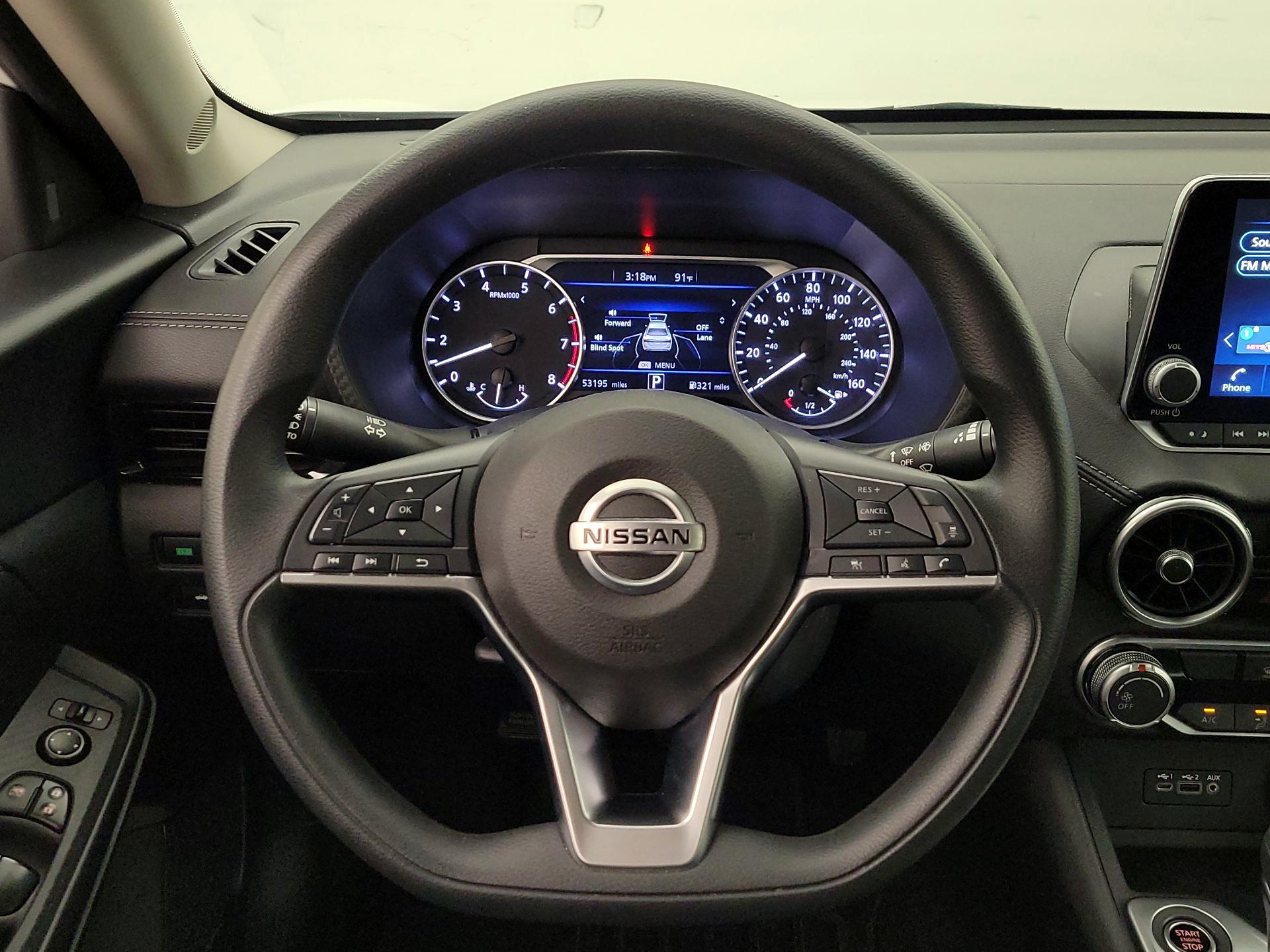 Thumbnail: 2023 Nissan Sentra - 10