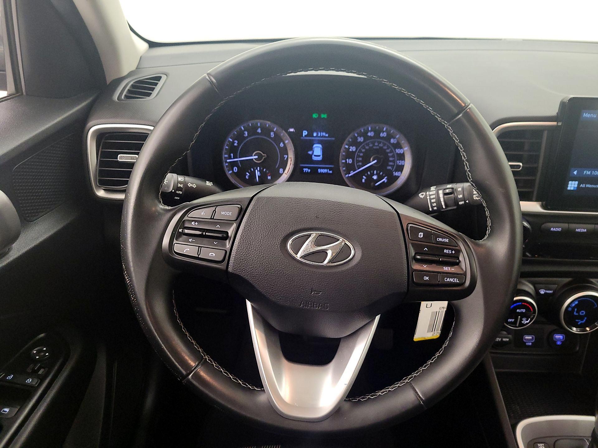 Thumbnail: 2021 Hyundai Venue - 10