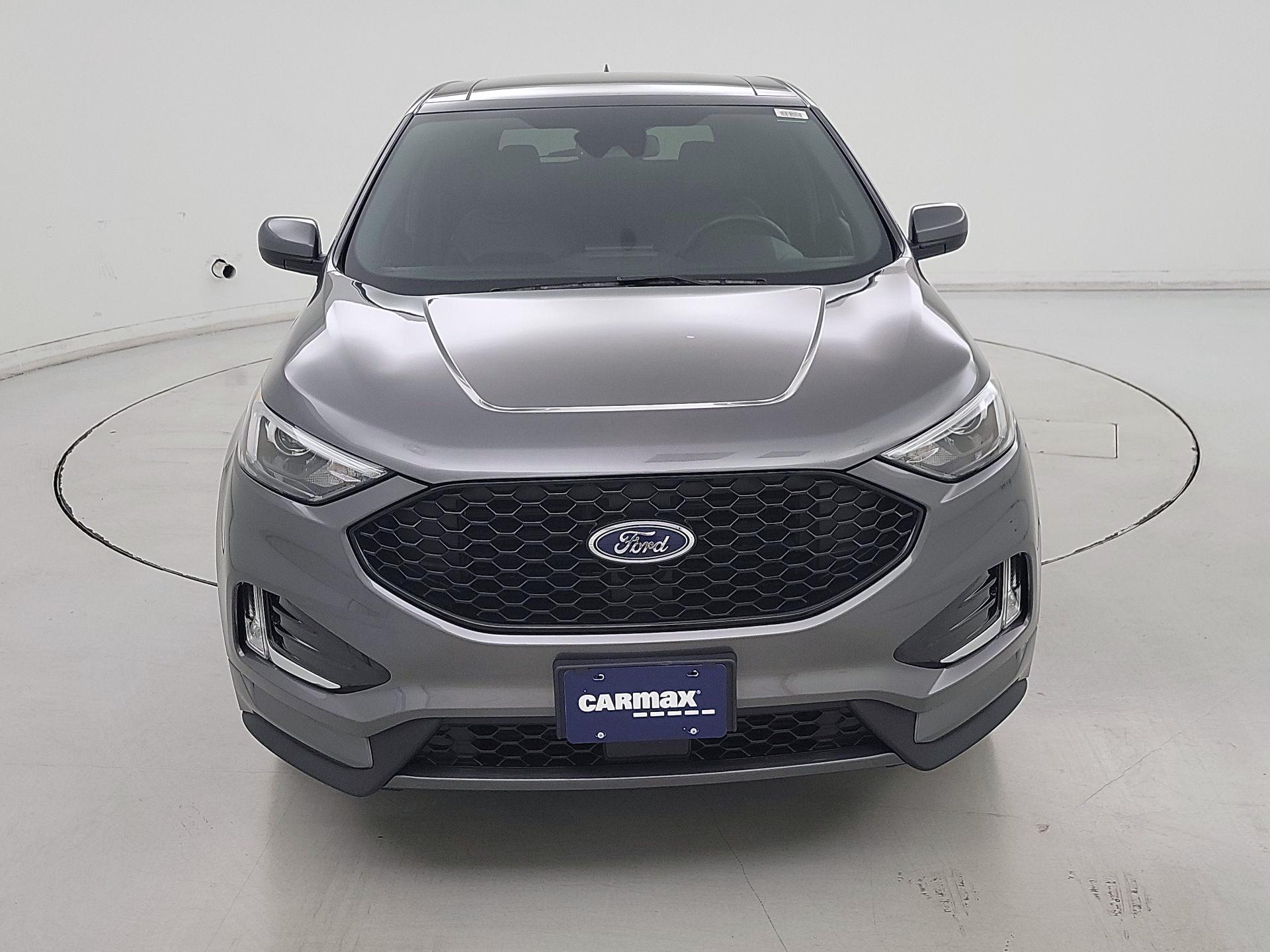 Thumbnail: 2023 Ford Edge - 2