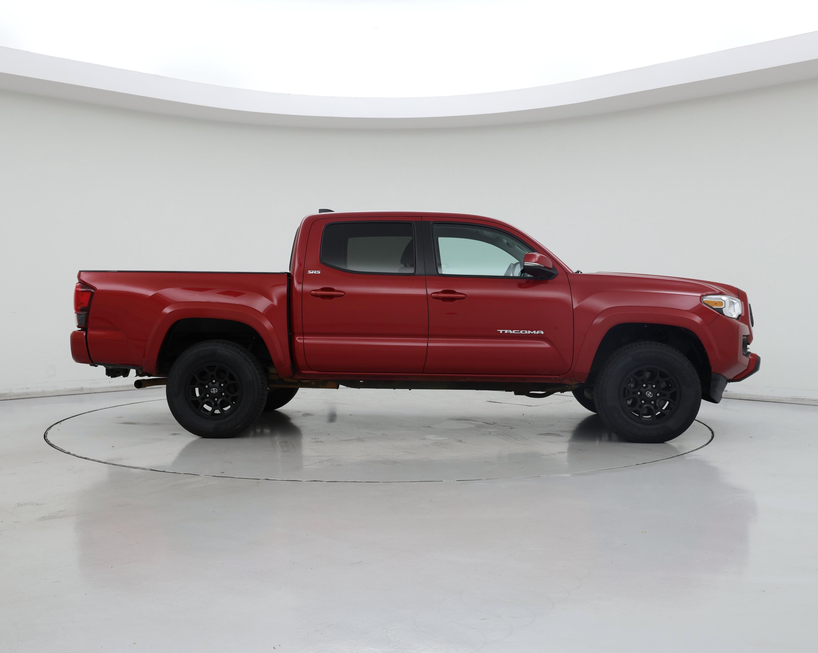 Thumbnail: 2022 Toyota Tacoma - 7