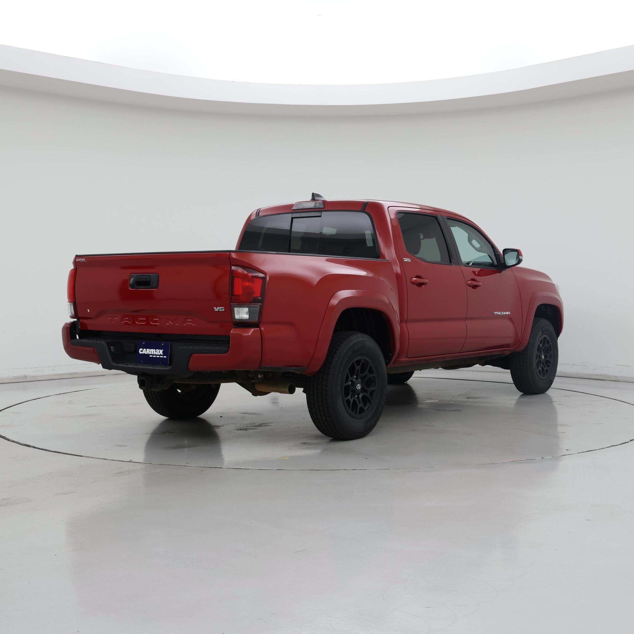 Thumbnail: 2022 Toyota Tacoma - 8