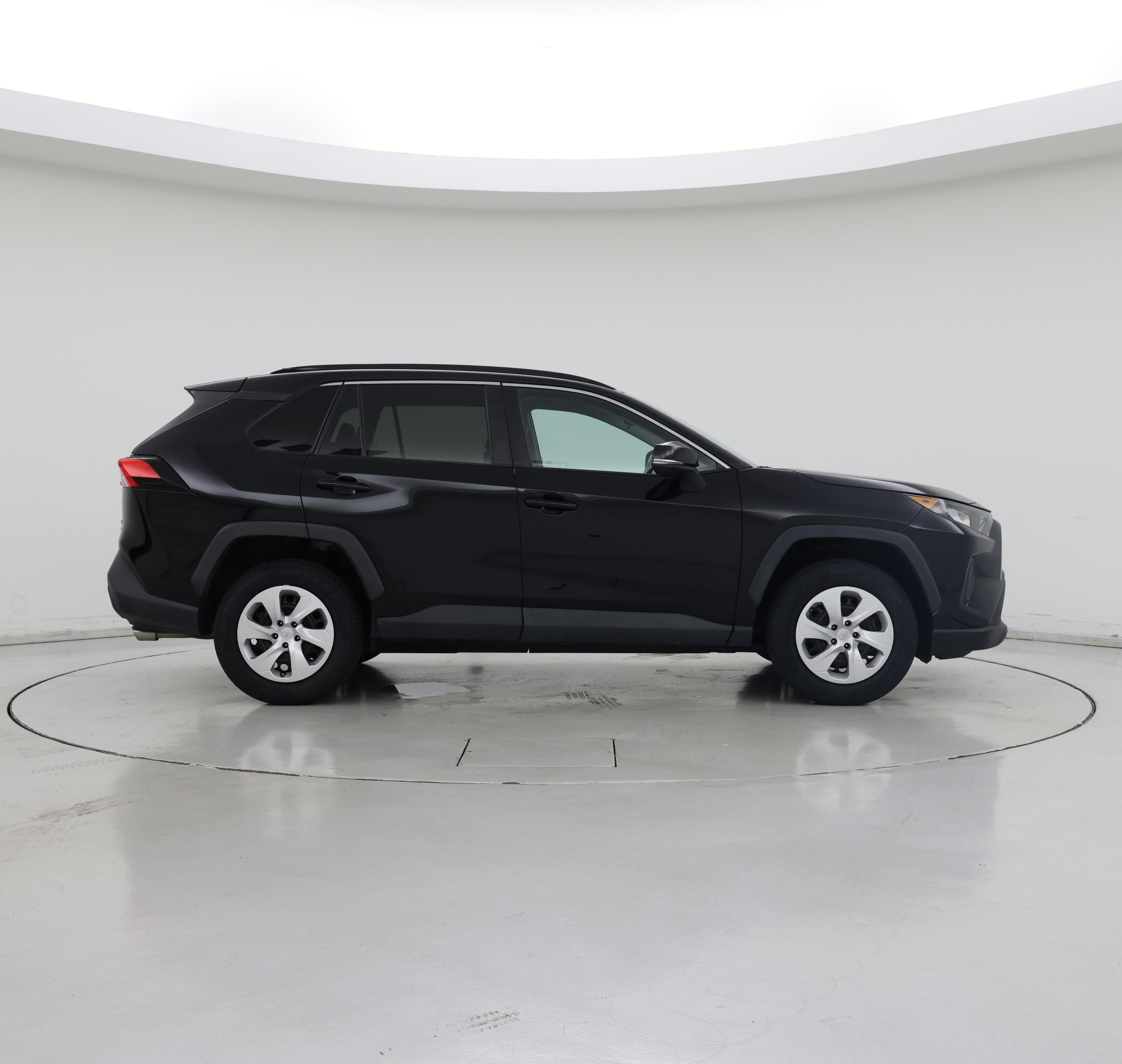 Thumbnail: 2020 Toyota RAV4 - 7