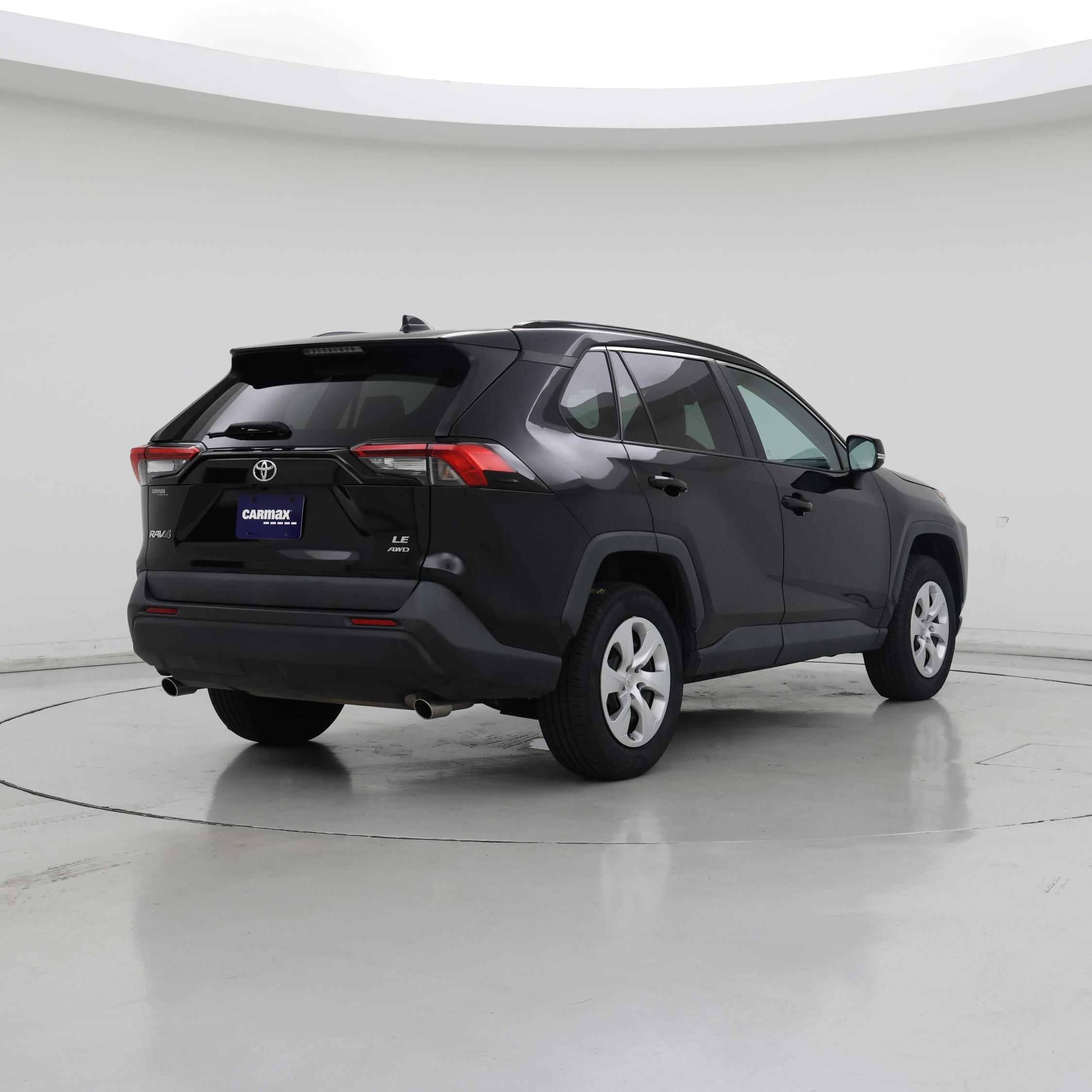 Thumbnail: 2020 Toyota RAV4 - 8
