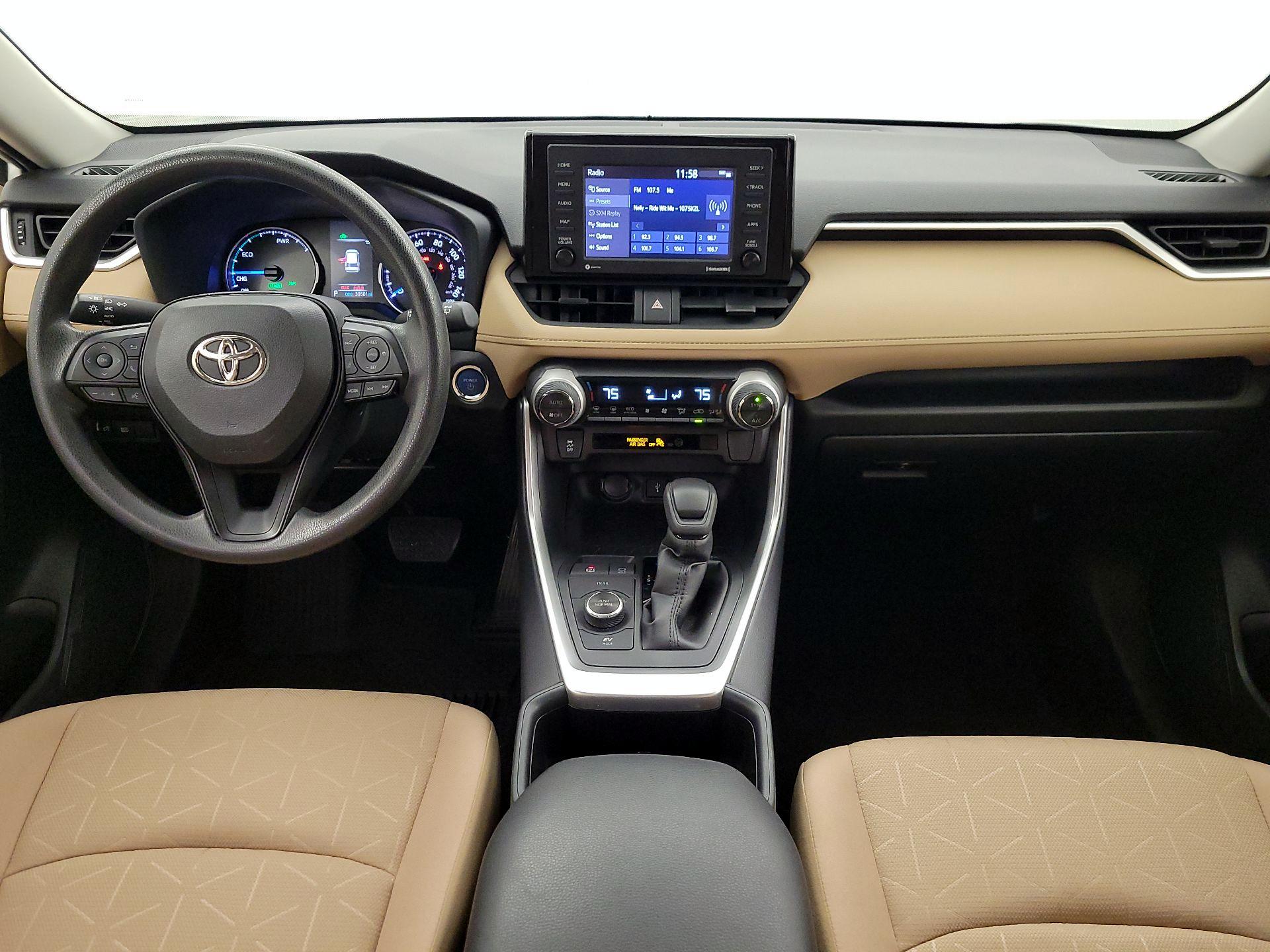 Thumbnail: 2022 Toyota RAV4 - 9