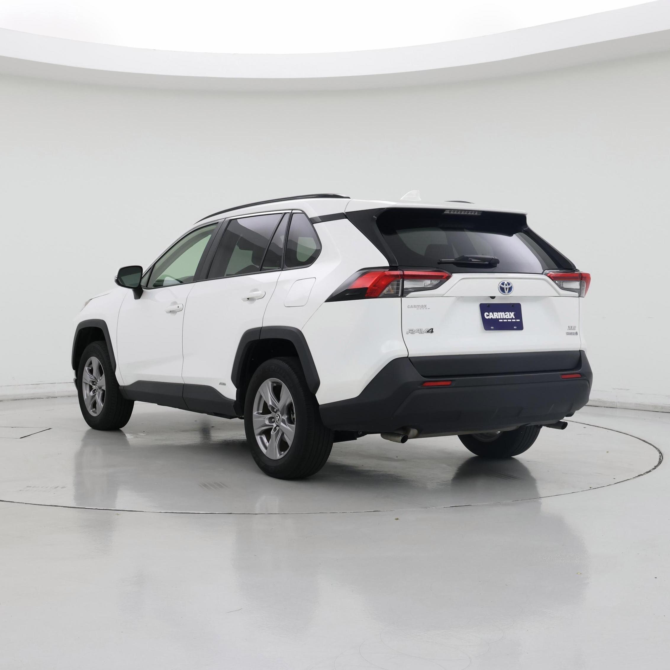 Thumbnail: 2022 Toyota RAV4 - 2