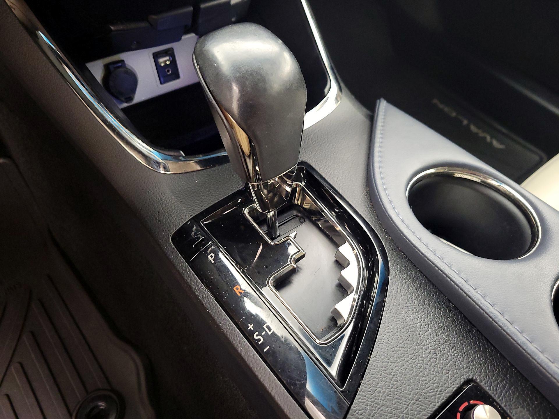 Thumbnail: 2014 Toyota Avalon - 17
