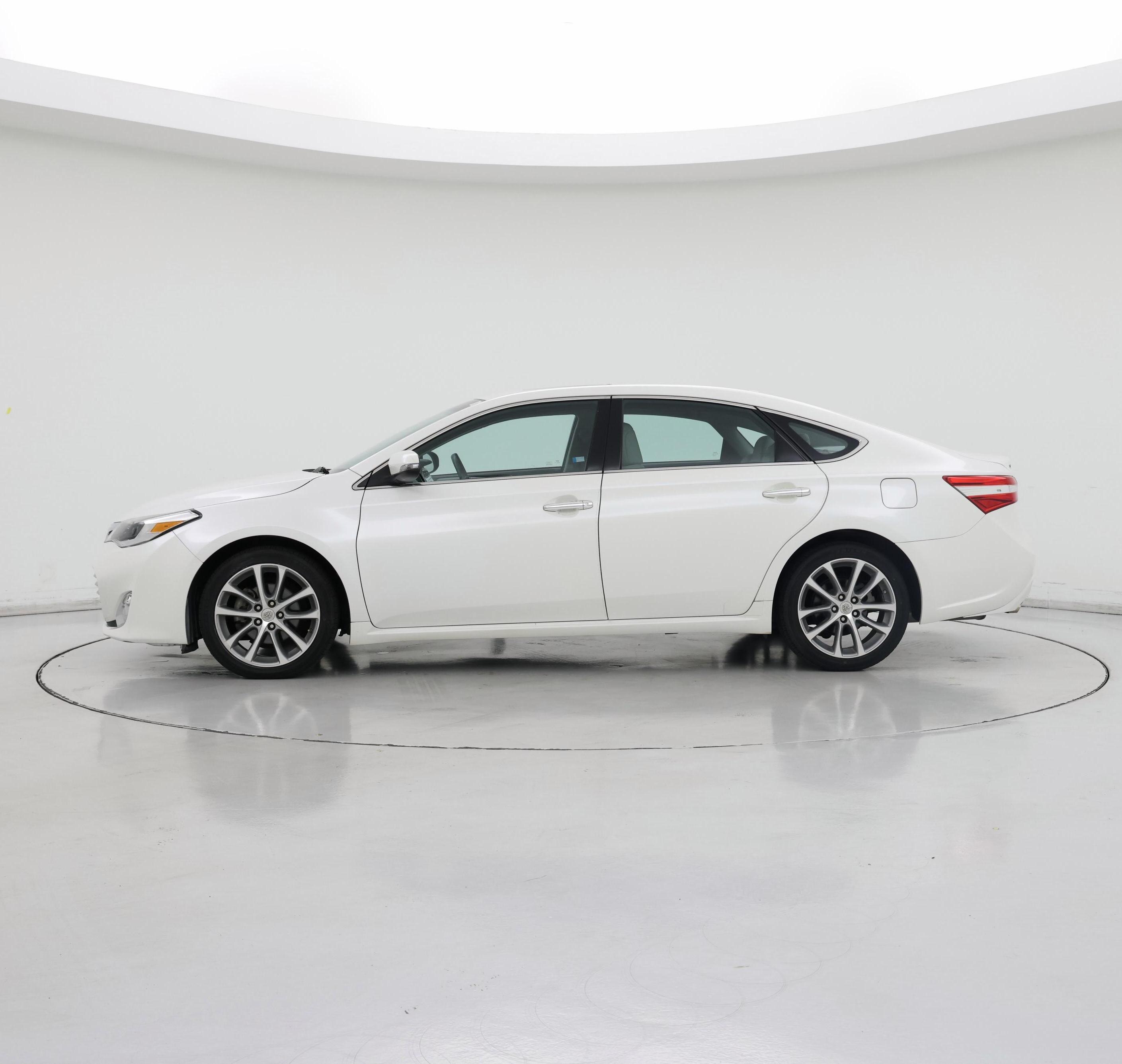 Thumbnail: 2014 Toyota Avalon - 3
