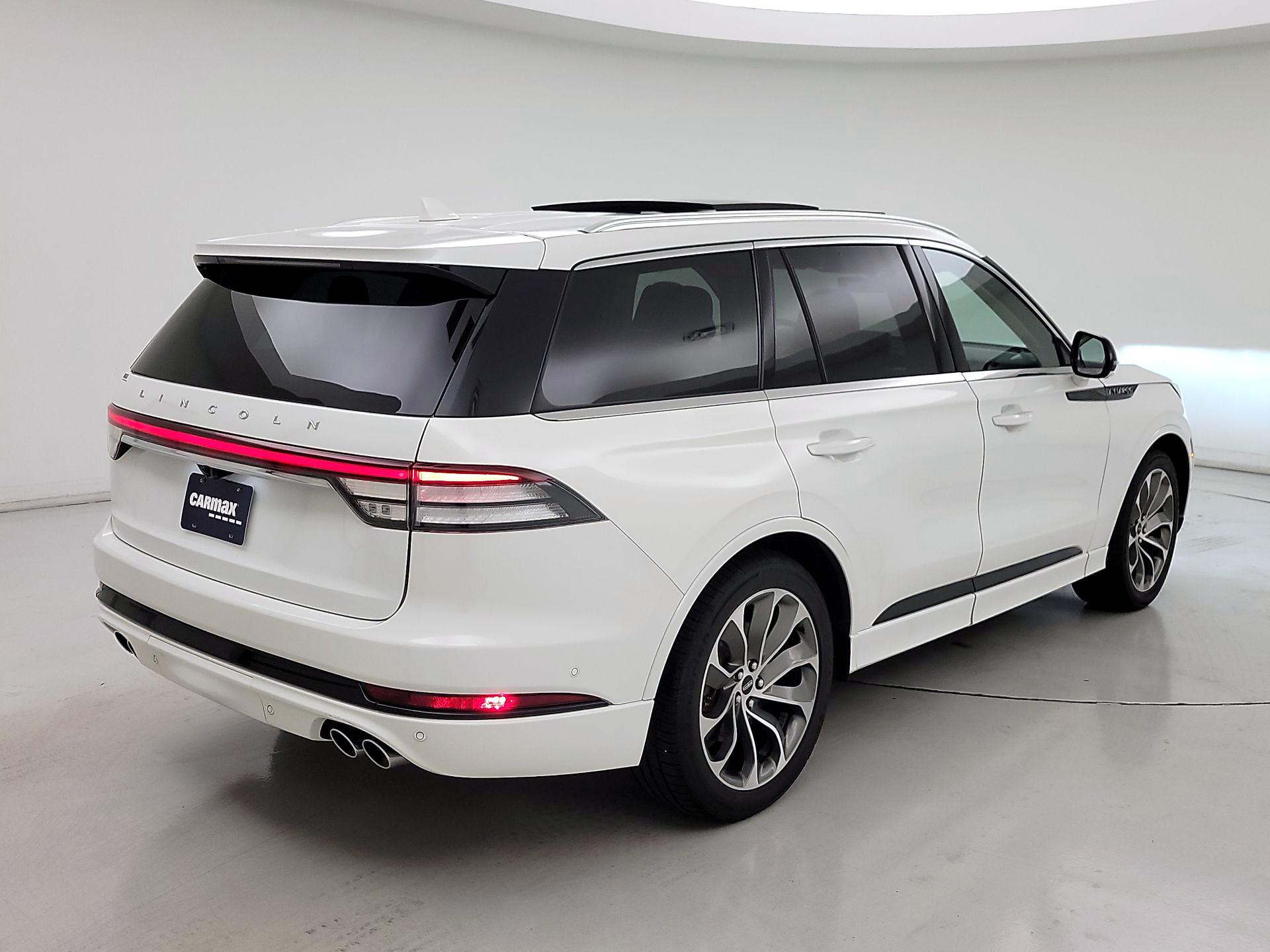Thumbnail: 2020 Lincoln Aviator - 5