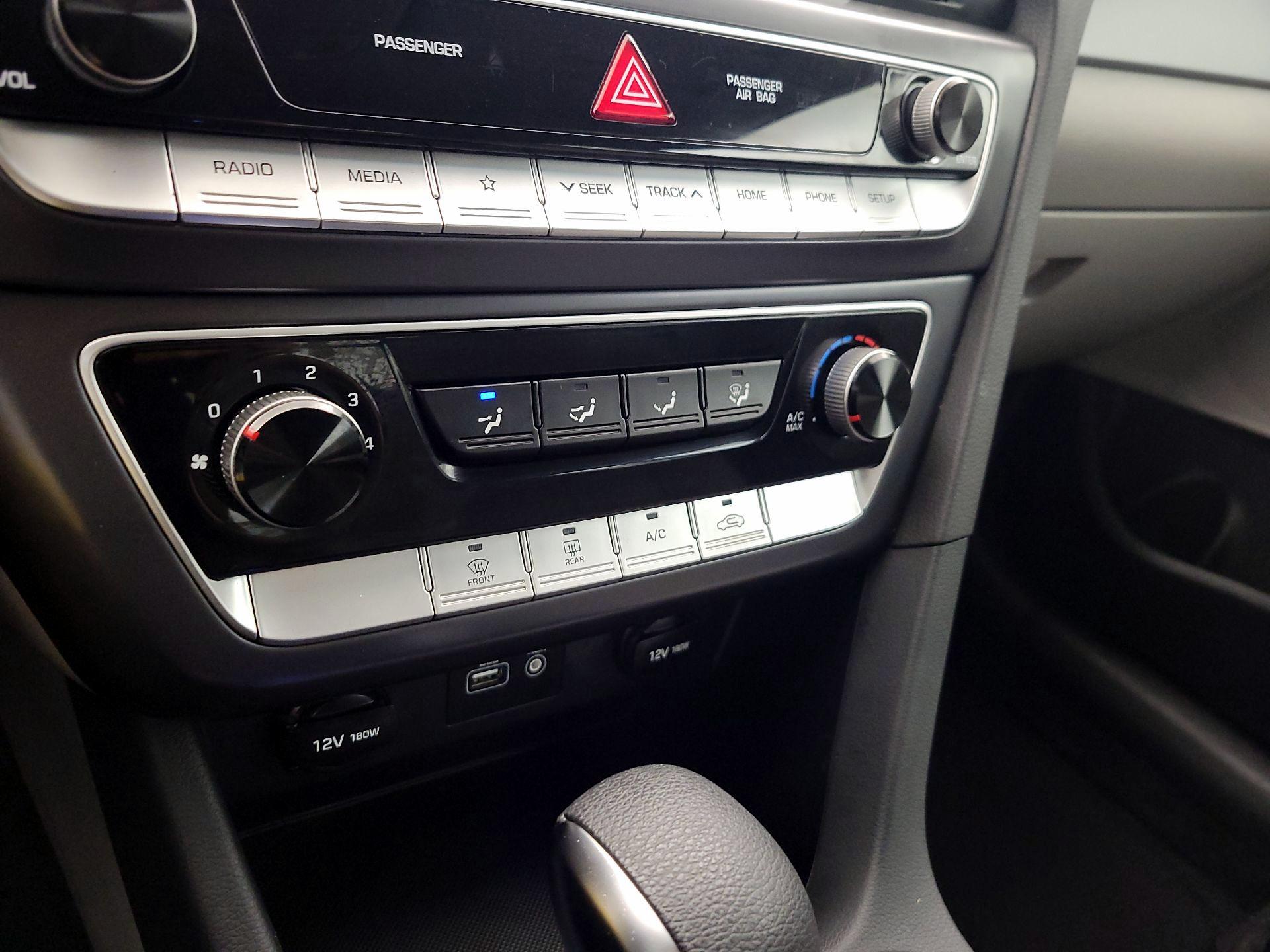 Thumbnail: 2018 Hyundai Sonata - 16