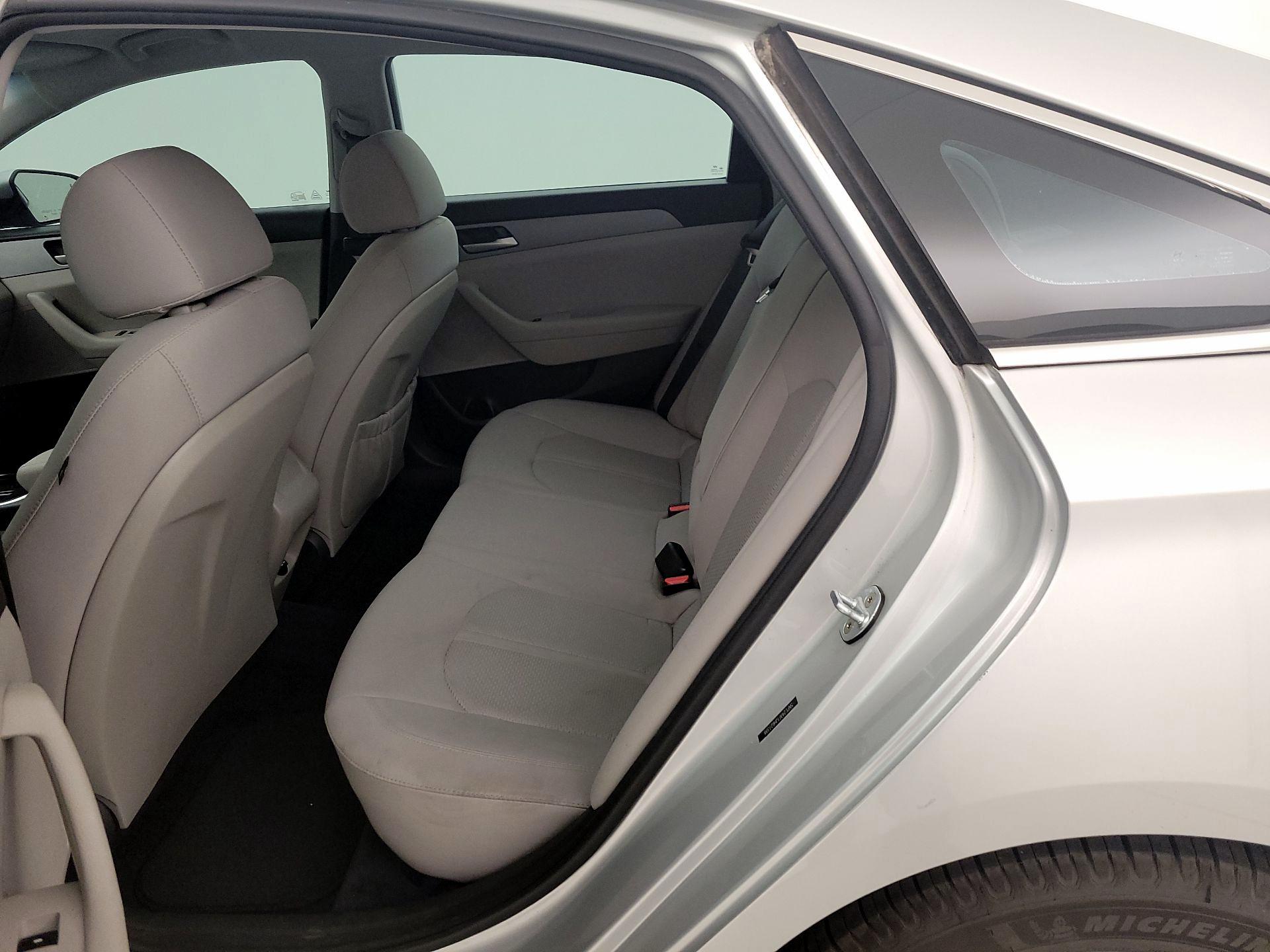 Thumbnail: 2018 Hyundai Sonata - 19