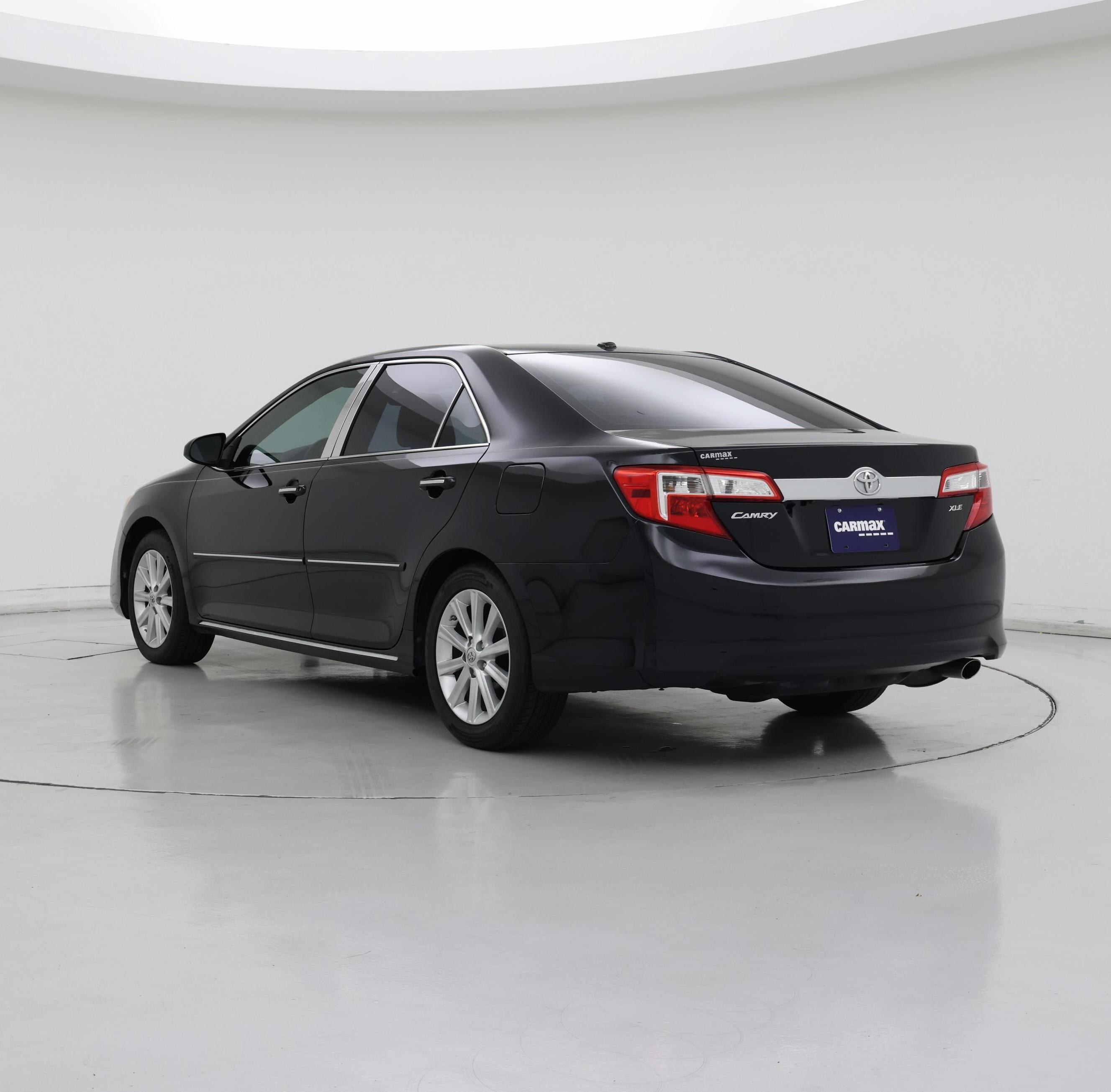 Thumbnail: 2014 Toyota Camry - 2