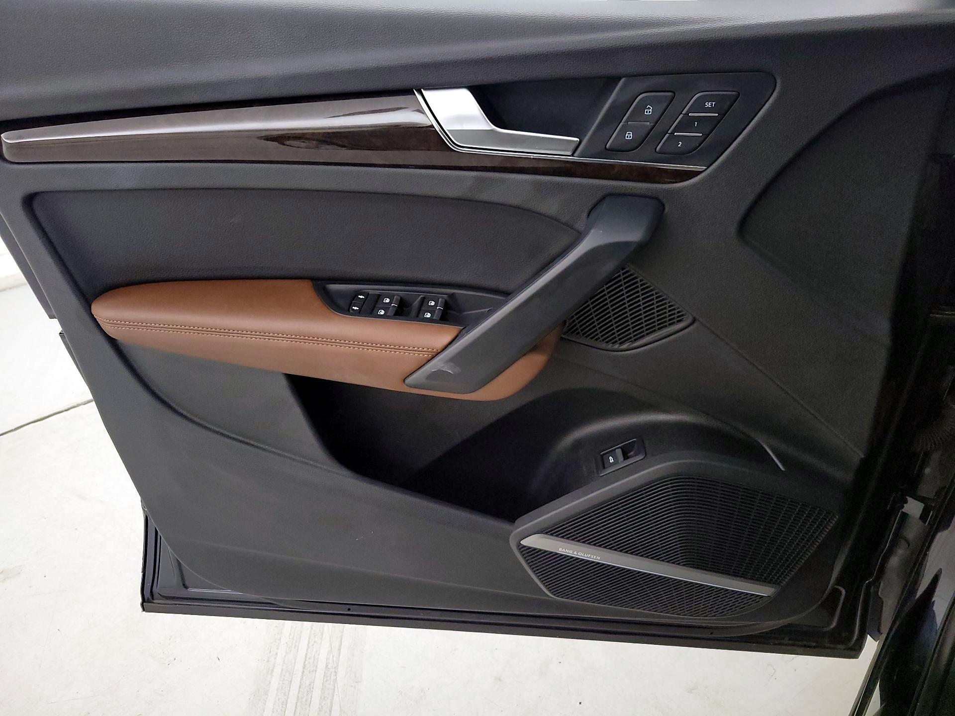 Thumbnail: 2019 Audi Q5 - 12