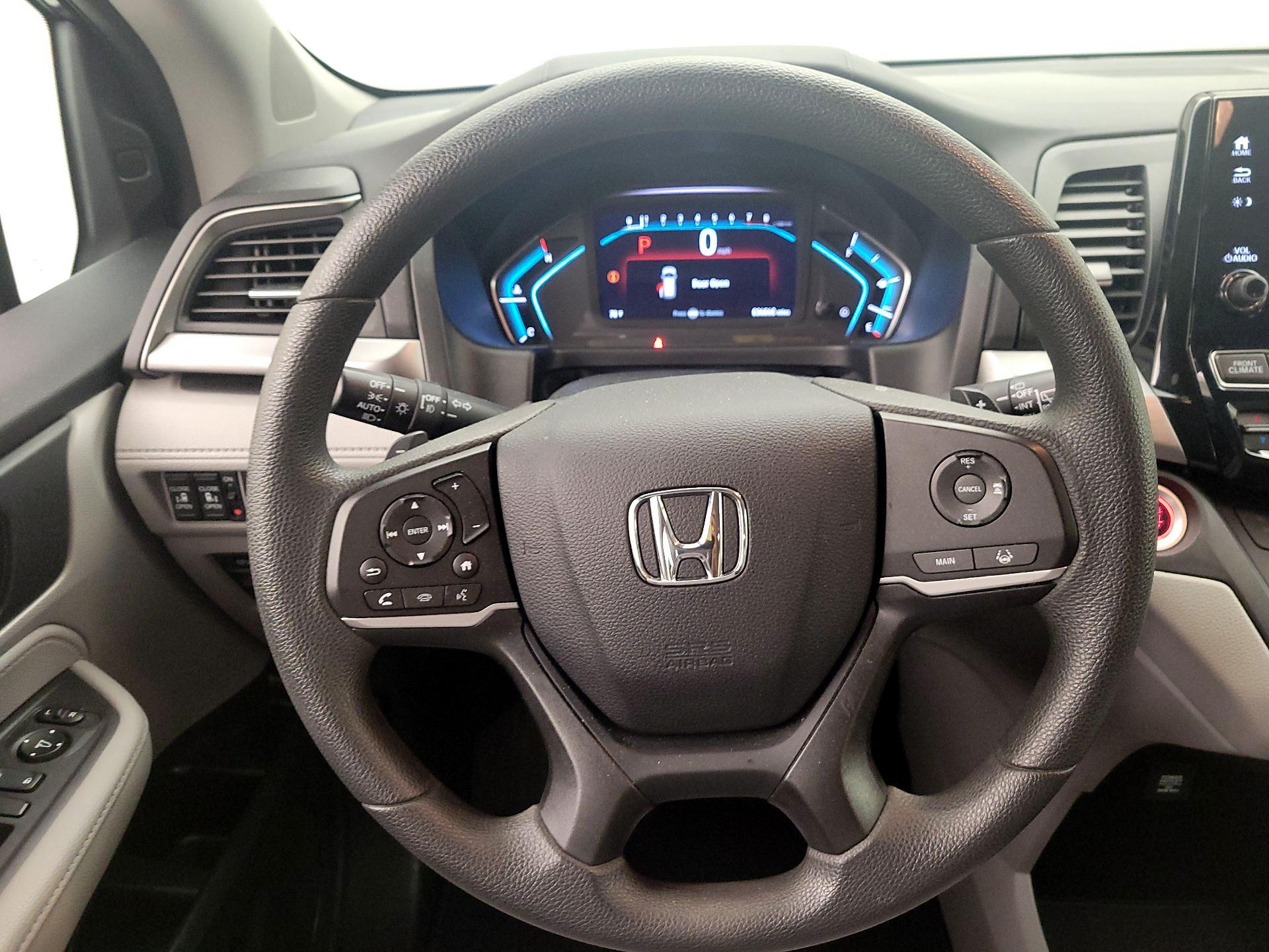 Thumbnail: 2020 Honda Odyssey - 10