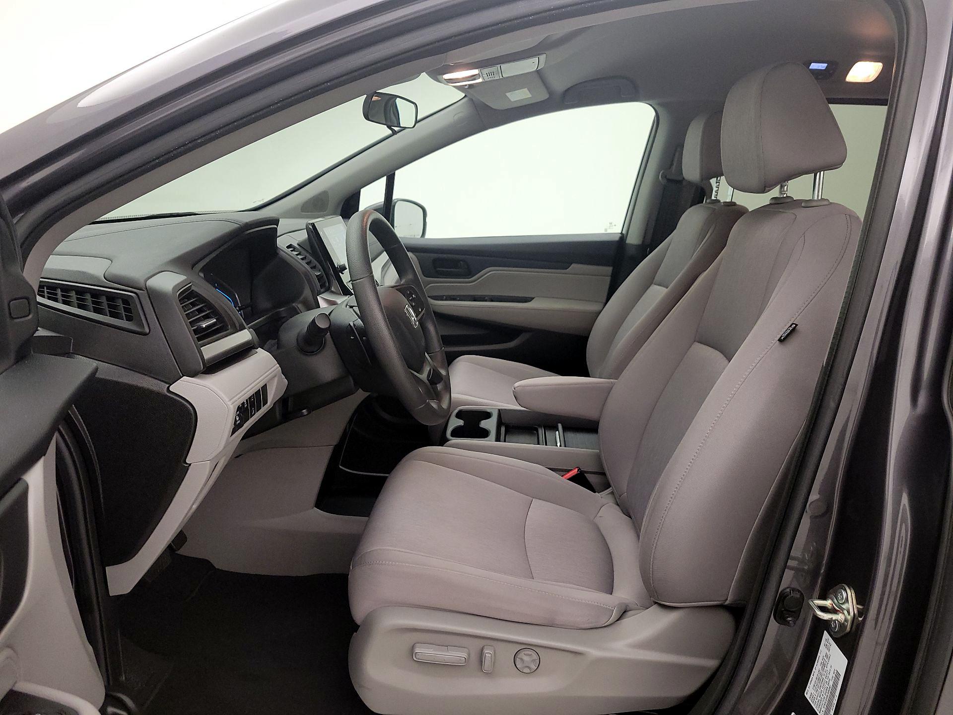 Thumbnail: 2020 Honda Odyssey - 11