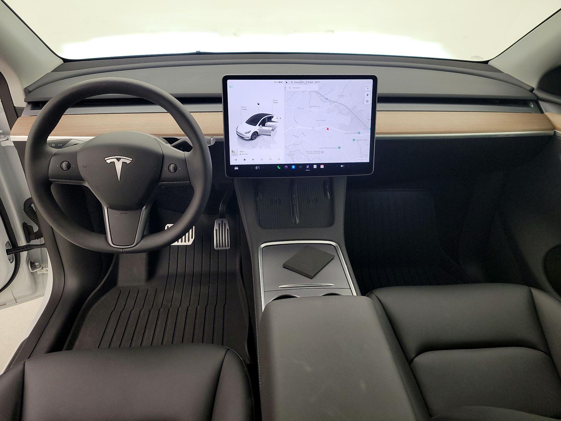 Thumbnail: 2025 Tesla Model Y - 9