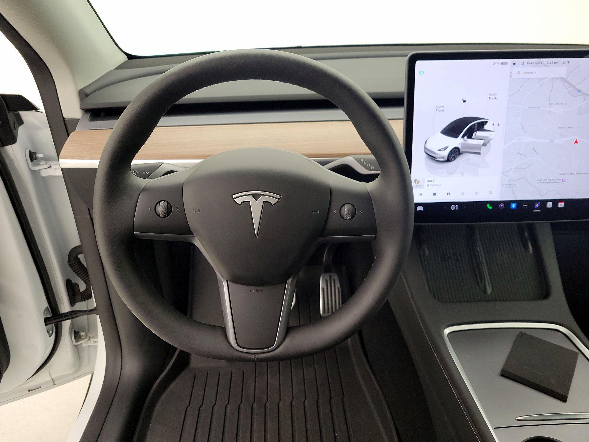 Thumbnail: 2025 Tesla Model Y - 10