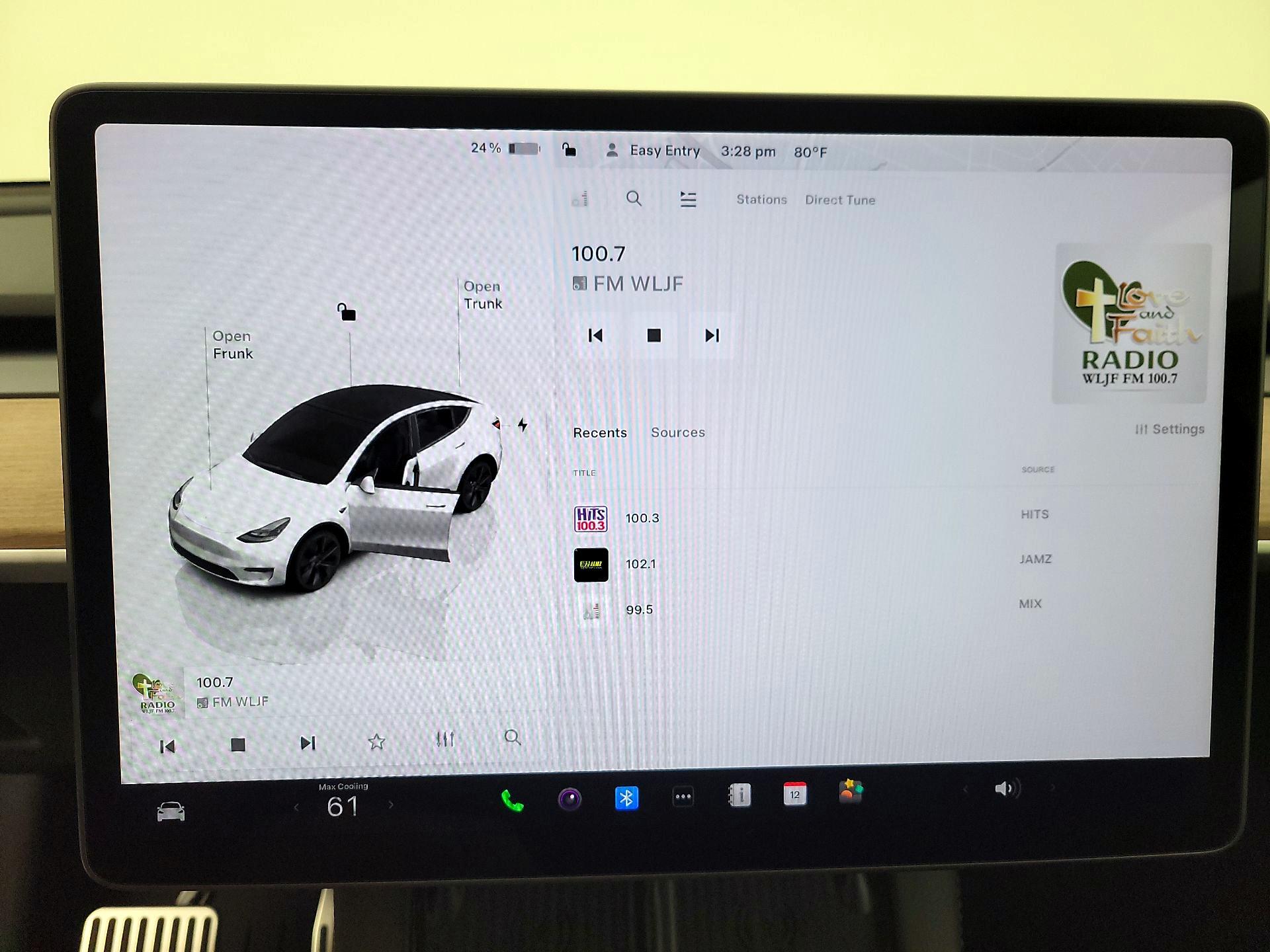 Thumbnail: 2025 Tesla Model Y - 15