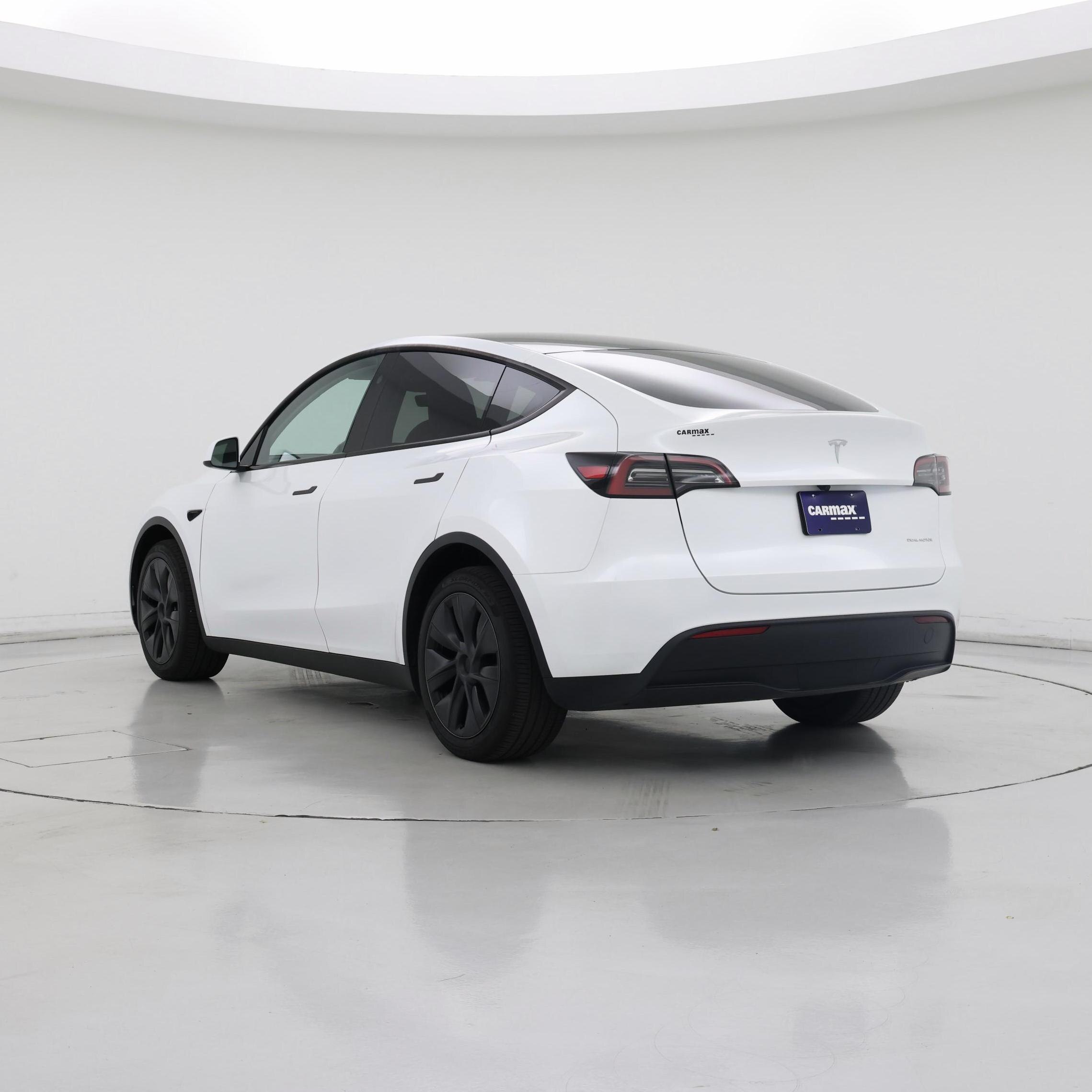 Thumbnail: 2025 Tesla Model Y - 2