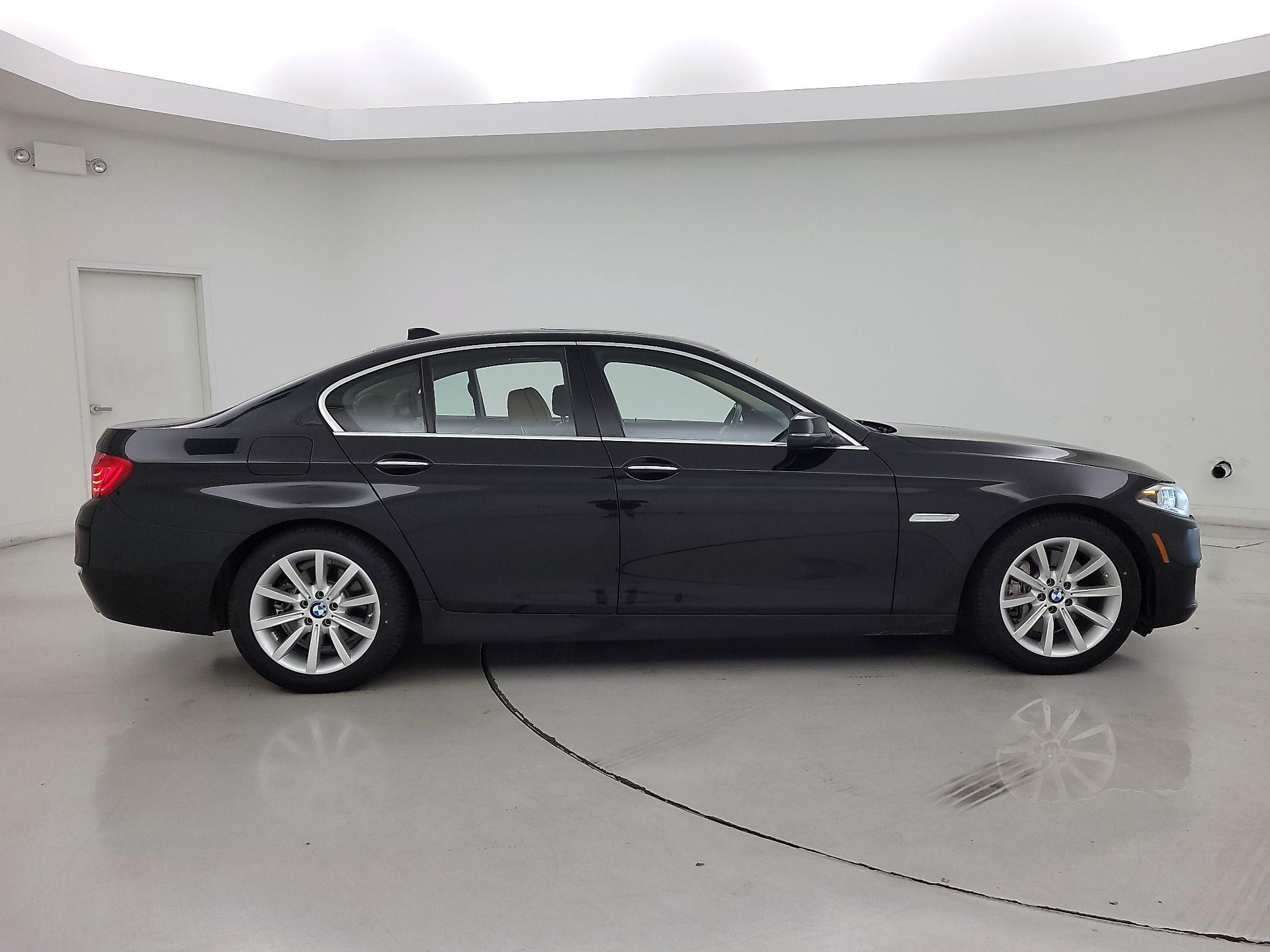 Thumbnail: 2014 BMW 5 Series - 4