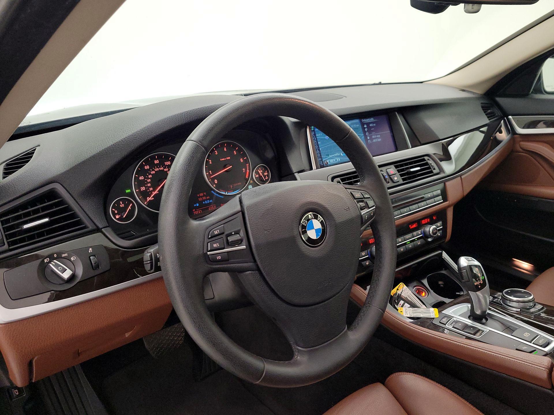 Thumbnail: 2014 BMW 5 Series - 8