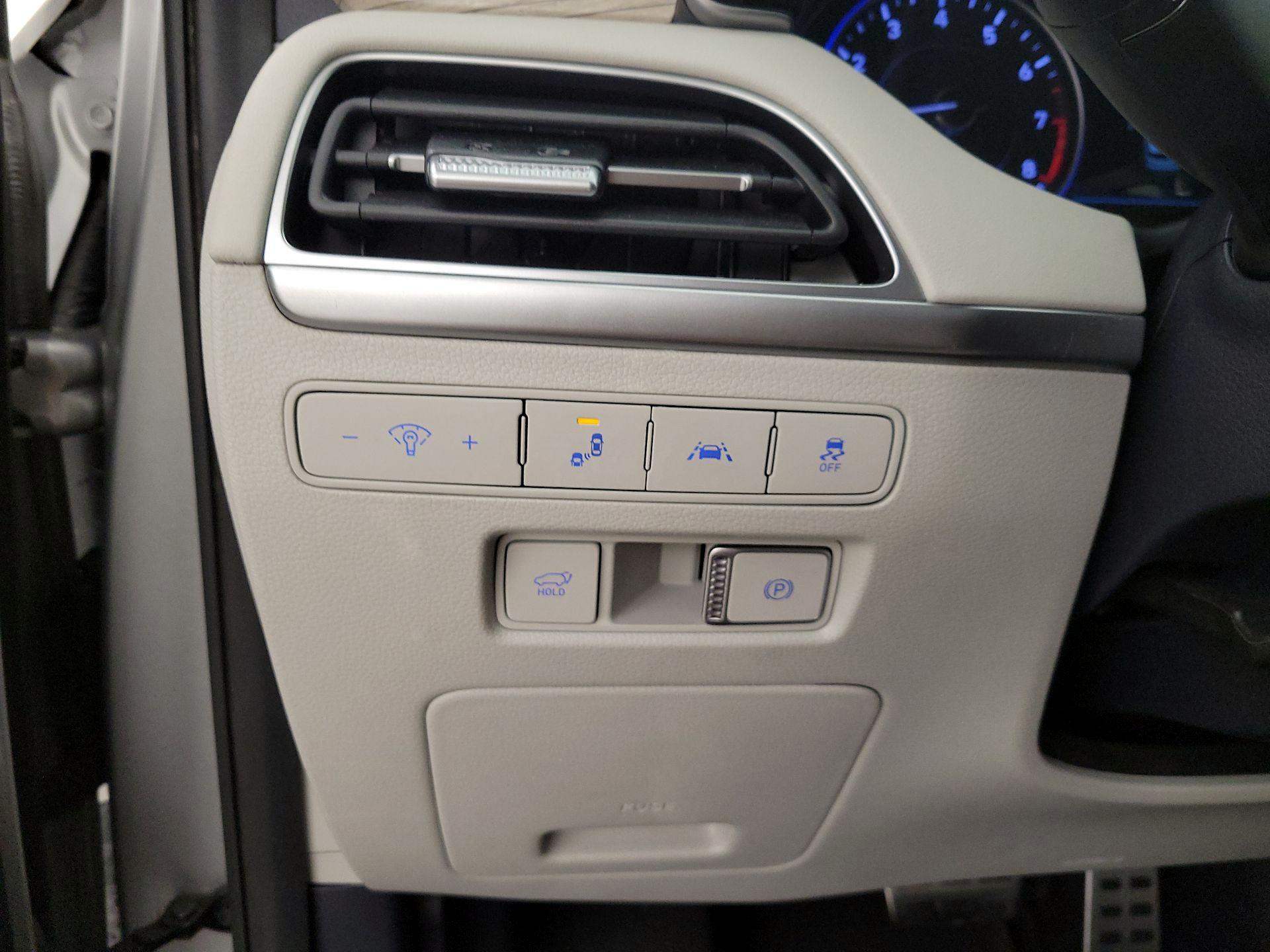 Thumbnail: 2022 Hyundai Palisade - 13