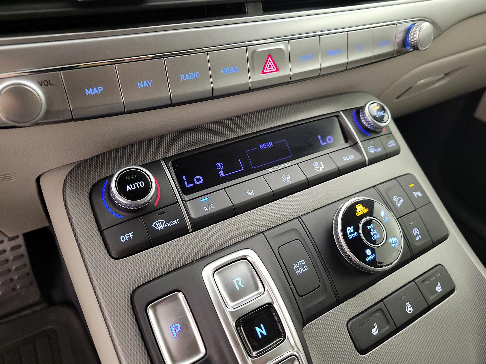 Thumbnail: 2022 Hyundai Palisade - 17