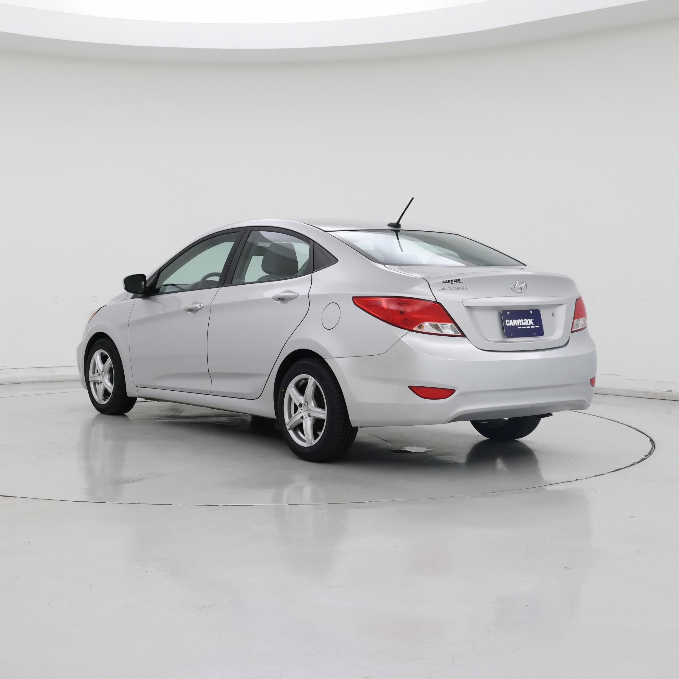 Thumbnail: 2017 Hyundai Accent - 2