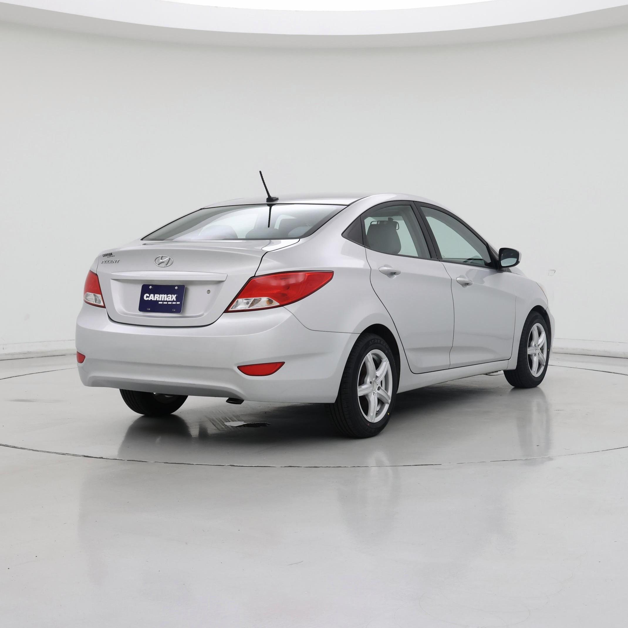 Thumbnail: 2017 Hyundai Accent - 8