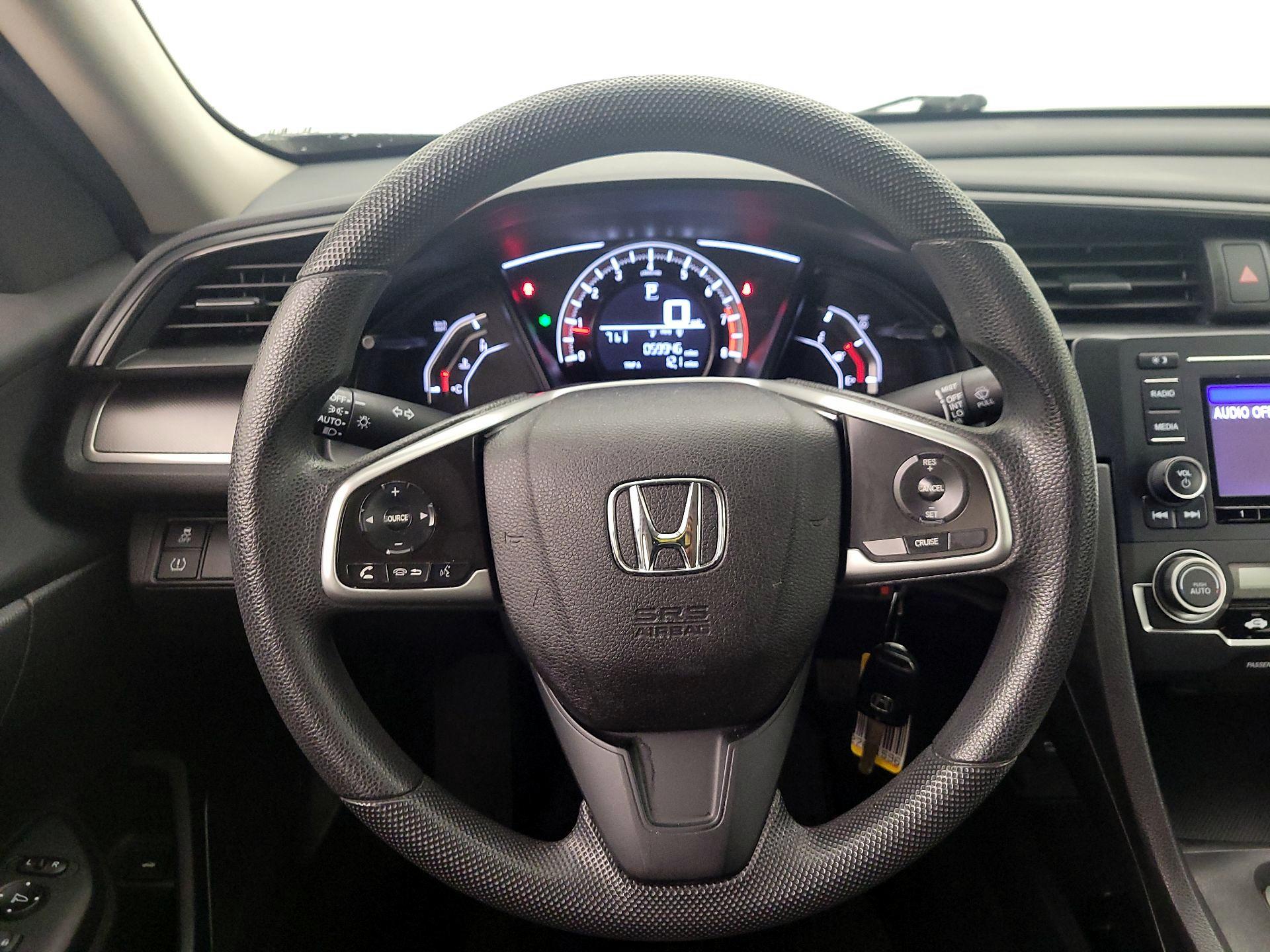 Thumbnail: 2017 Honda Civic - 10