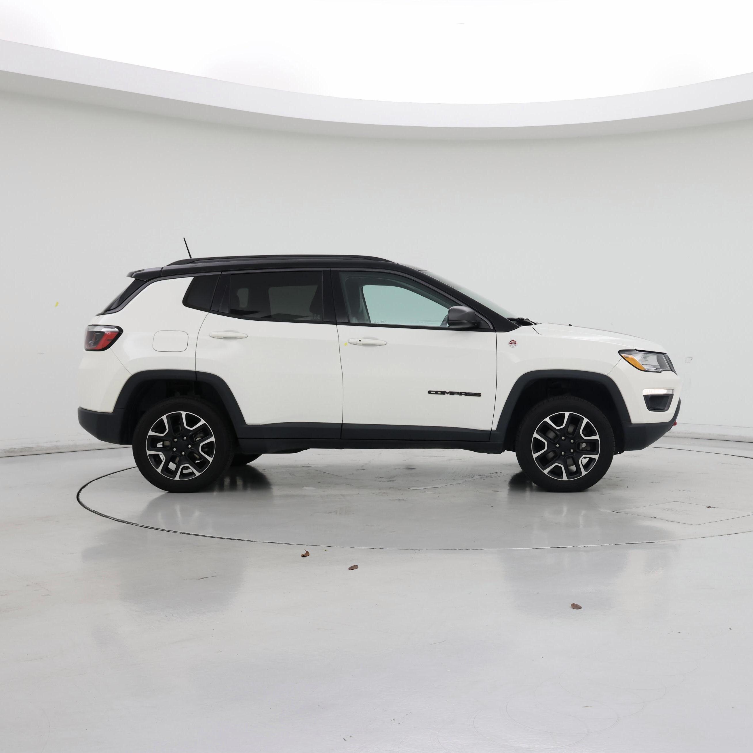 Thumbnail: 2021 Jeep Compass - 7