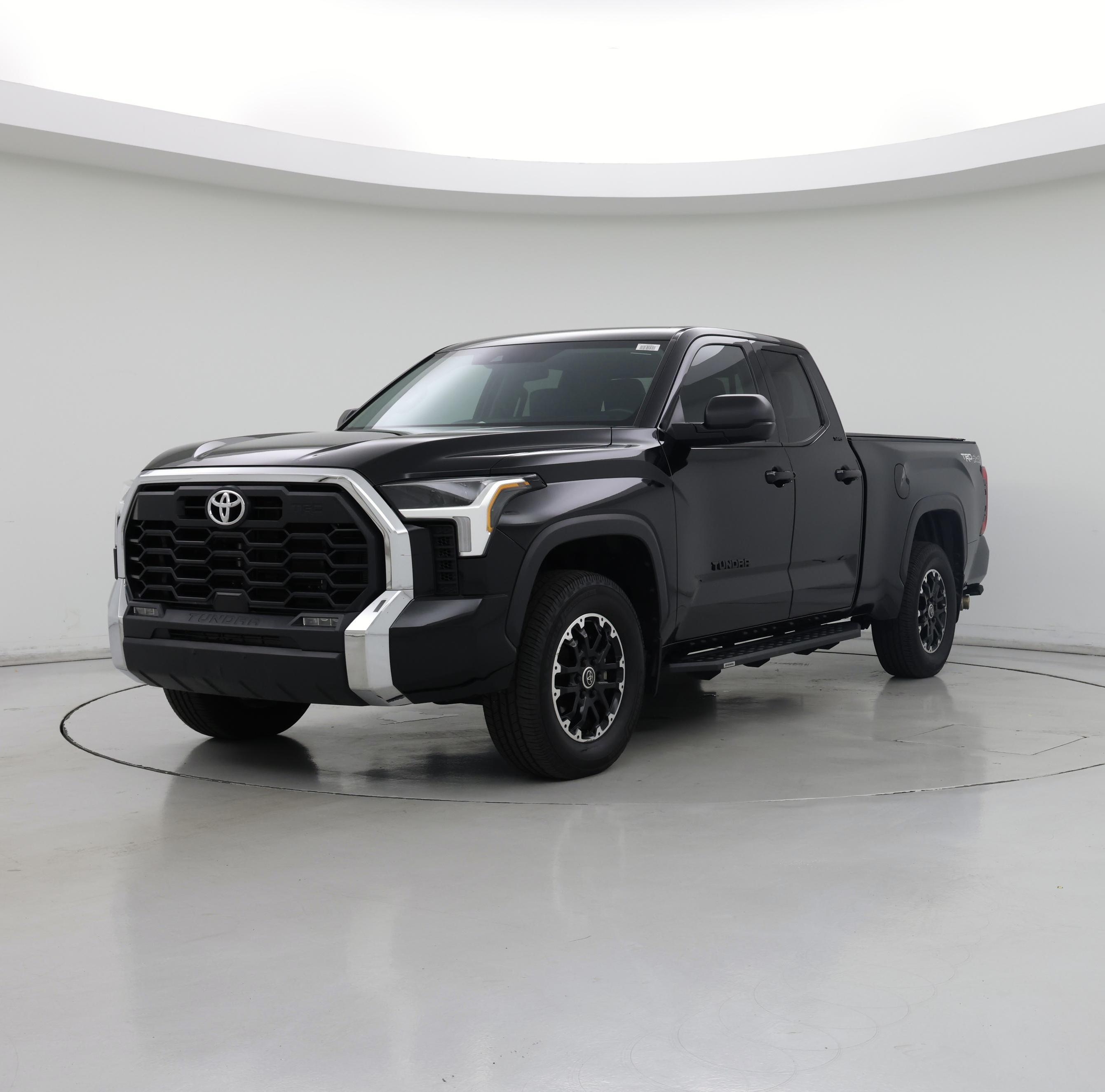 Thumbnail: 2023 Toyota Tundra - 4