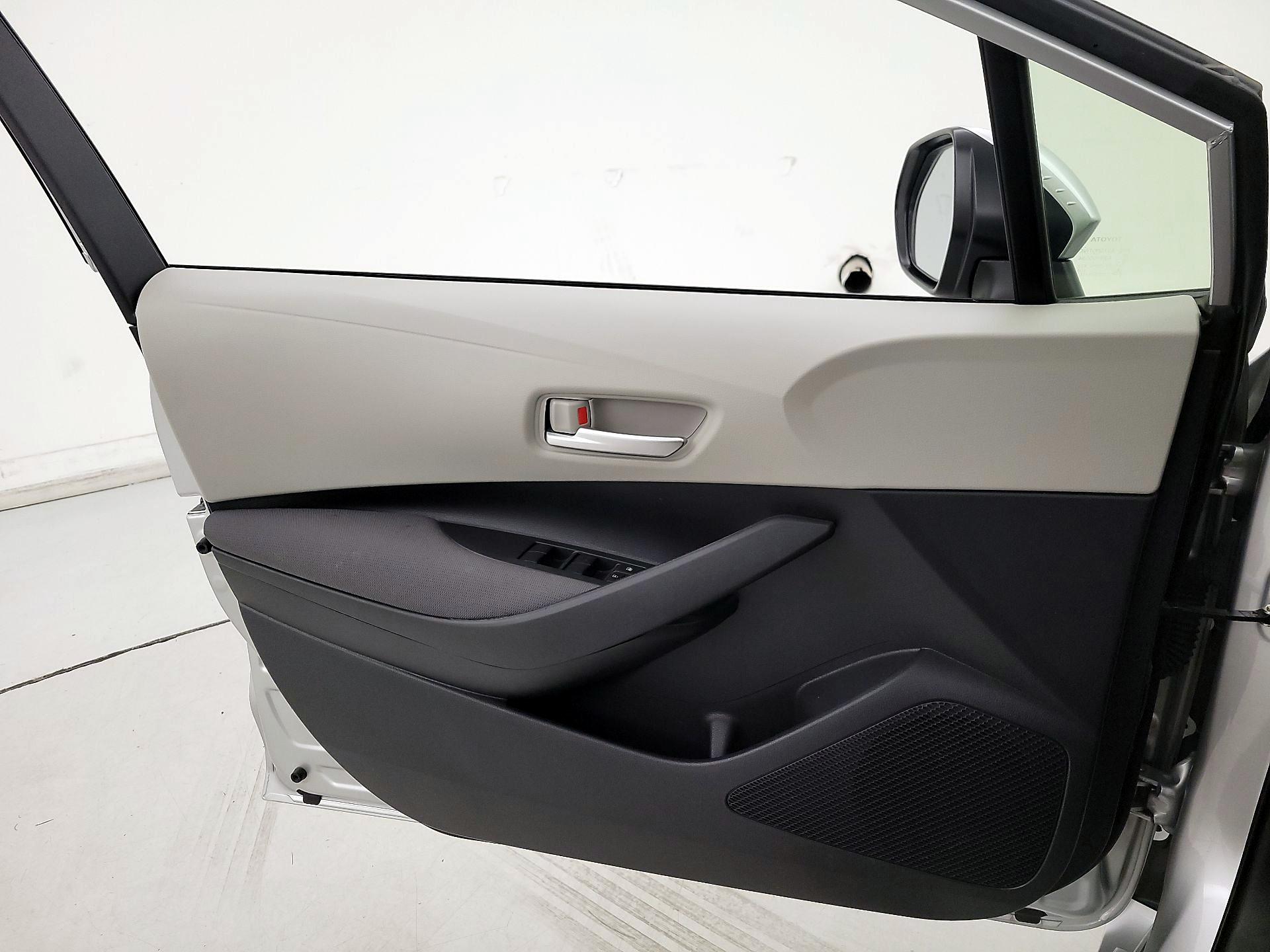 Thumbnail: 2020 Toyota Corolla - 12