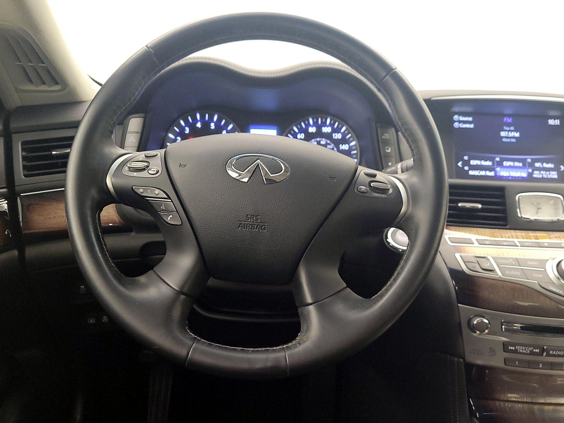 Thumbnail: 2019 INFINITI Q70 - 10