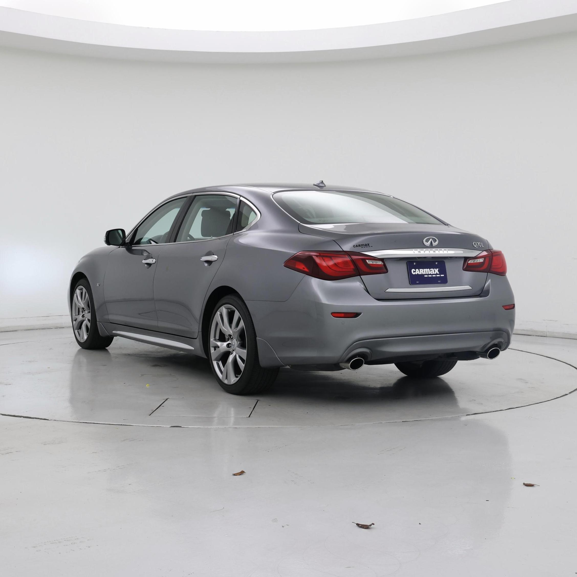 Thumbnail: 2019 INFINITI Q70 - 2