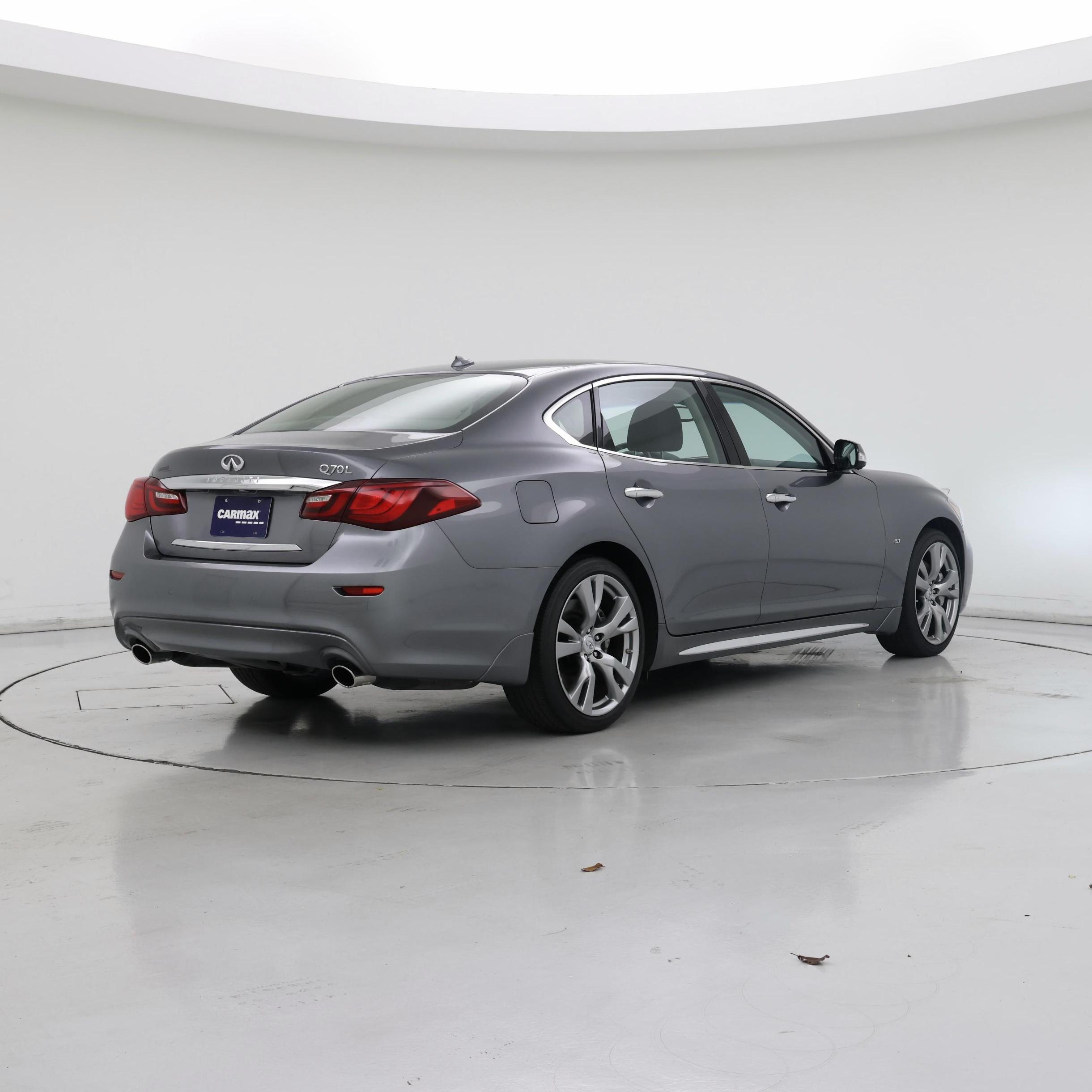 Thumbnail: 2019 INFINITI Q70 - 8