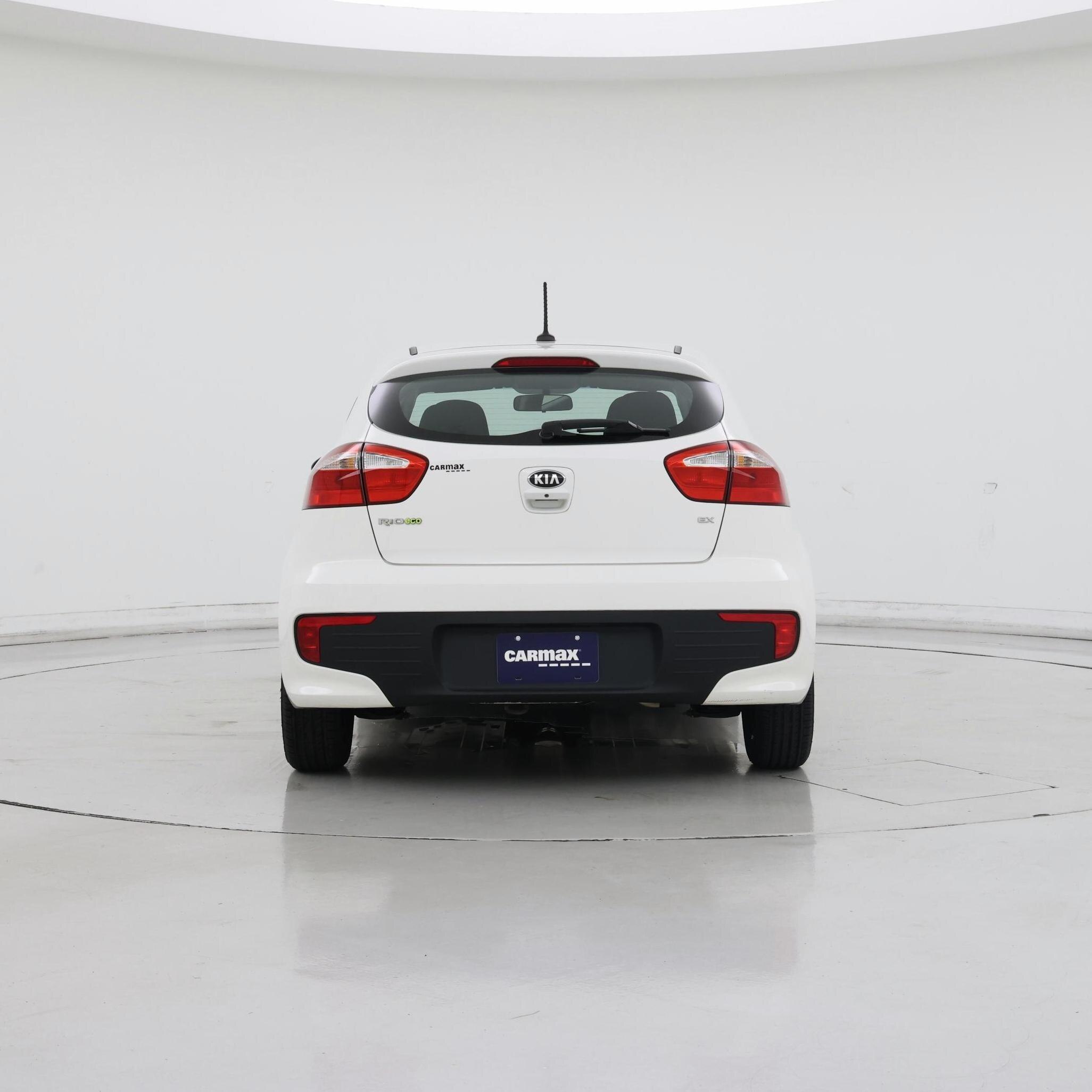 Thumbnail: 2016 Kia Rio5 - 6