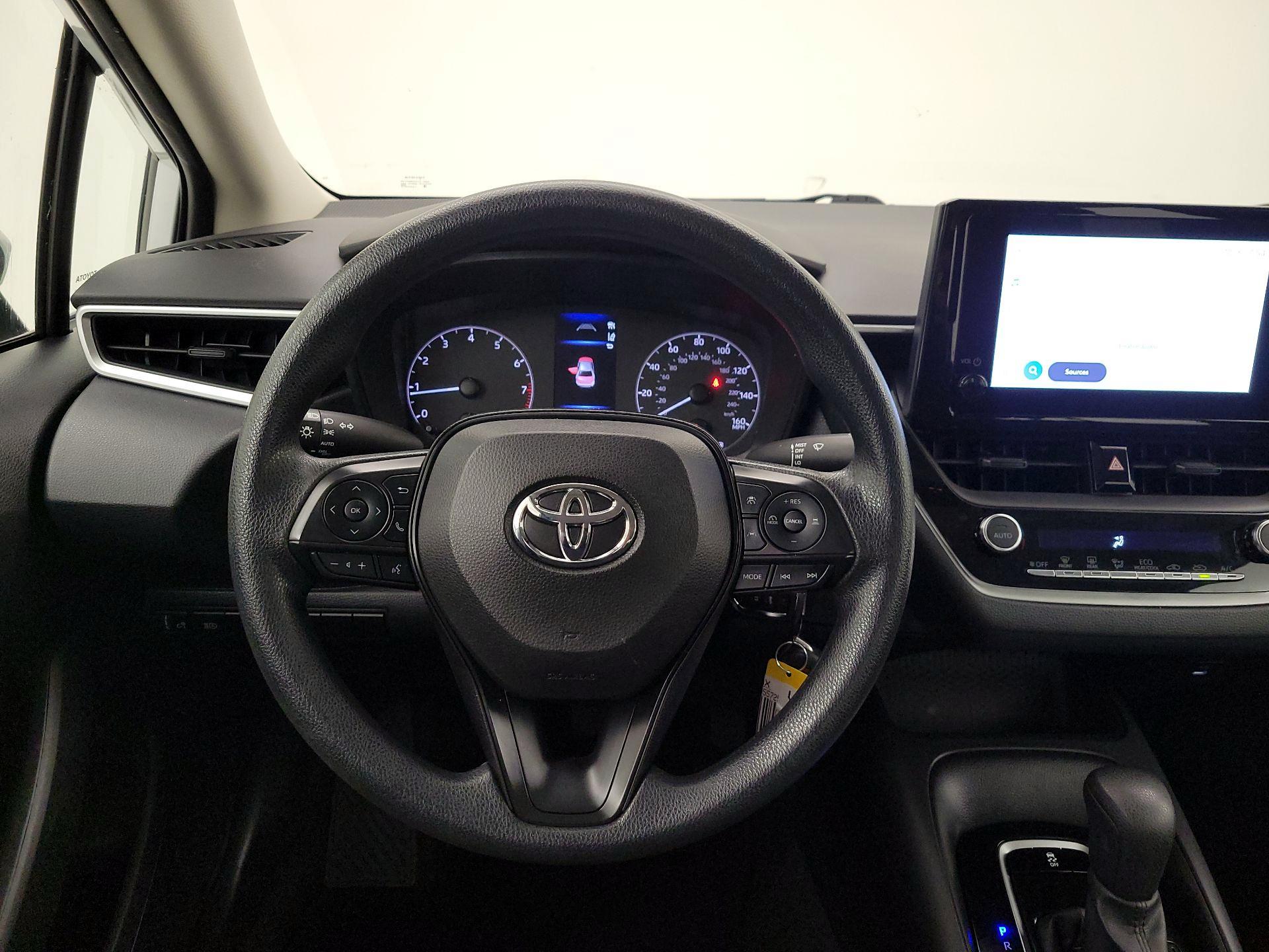 Thumbnail: 2023 Toyota Corolla - 10
