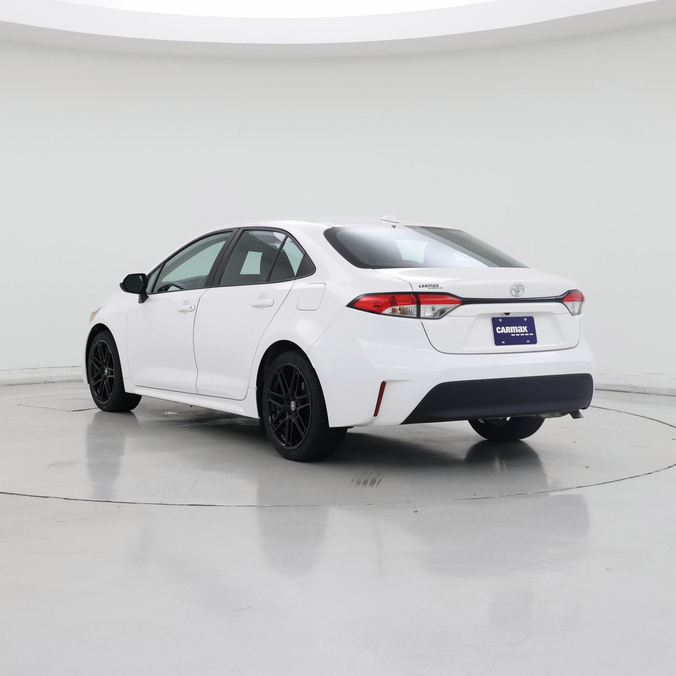 Thumbnail: 2023 Toyota Corolla - 2
