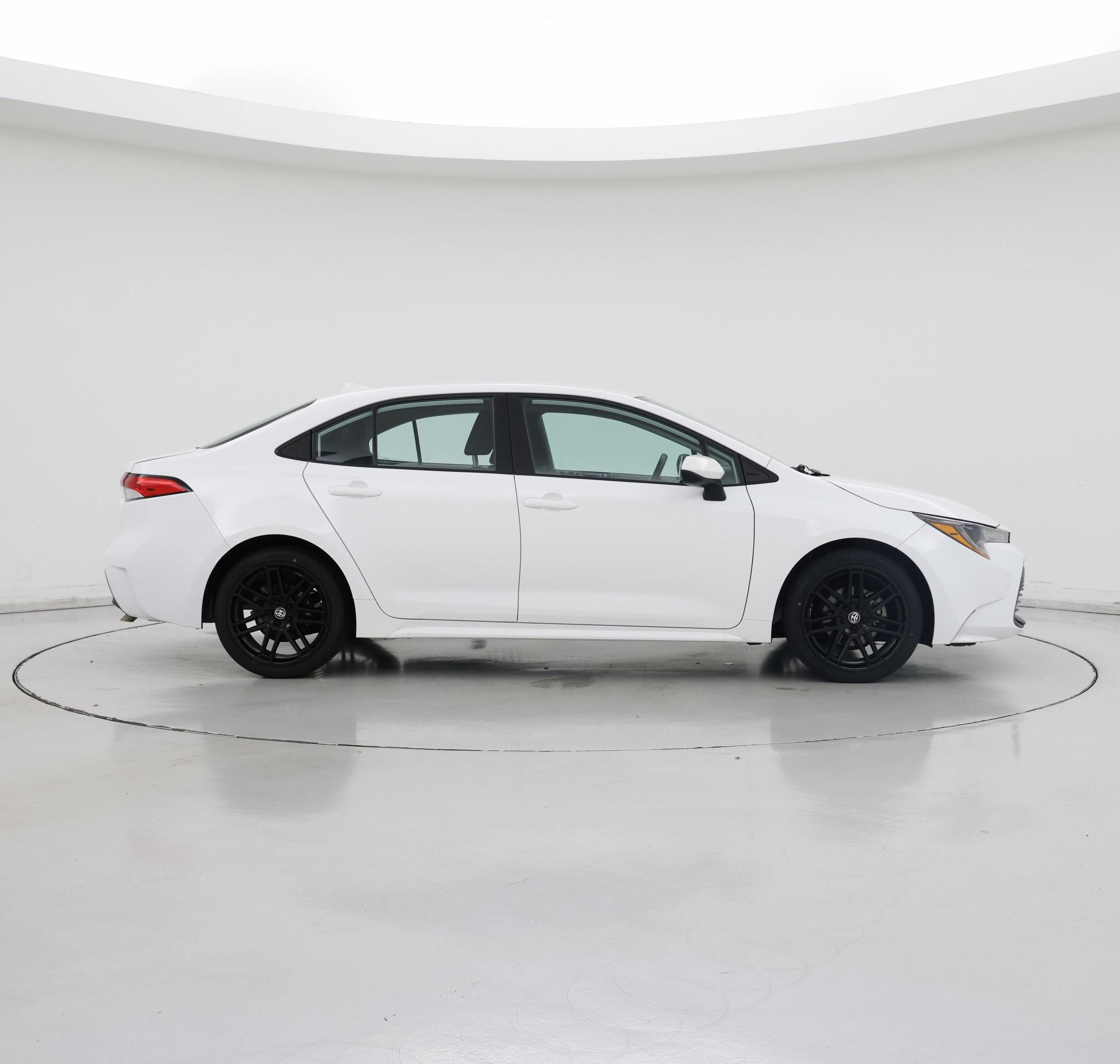 Thumbnail: 2023 Toyota Corolla - 7