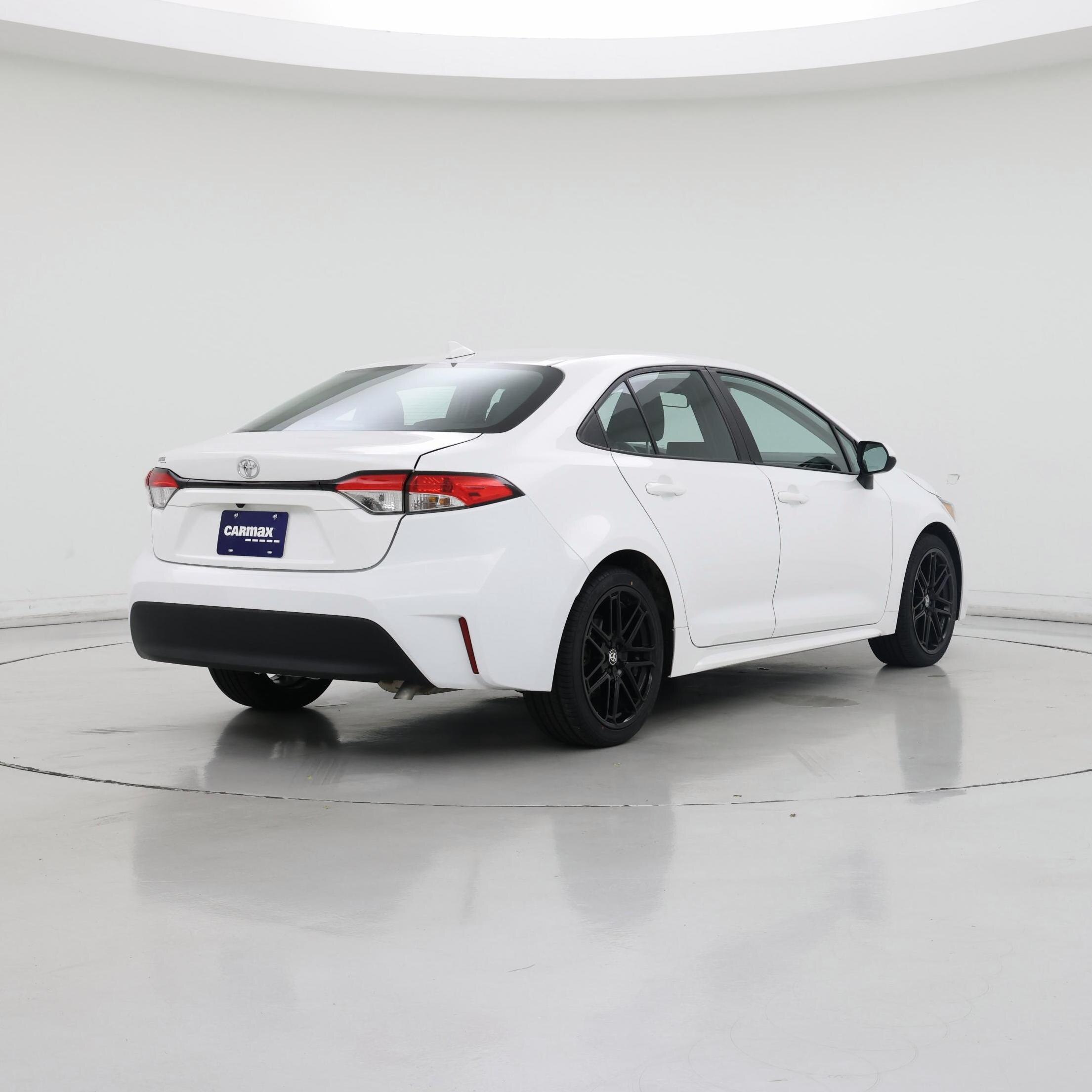 Thumbnail: 2023 Toyota Corolla - 8