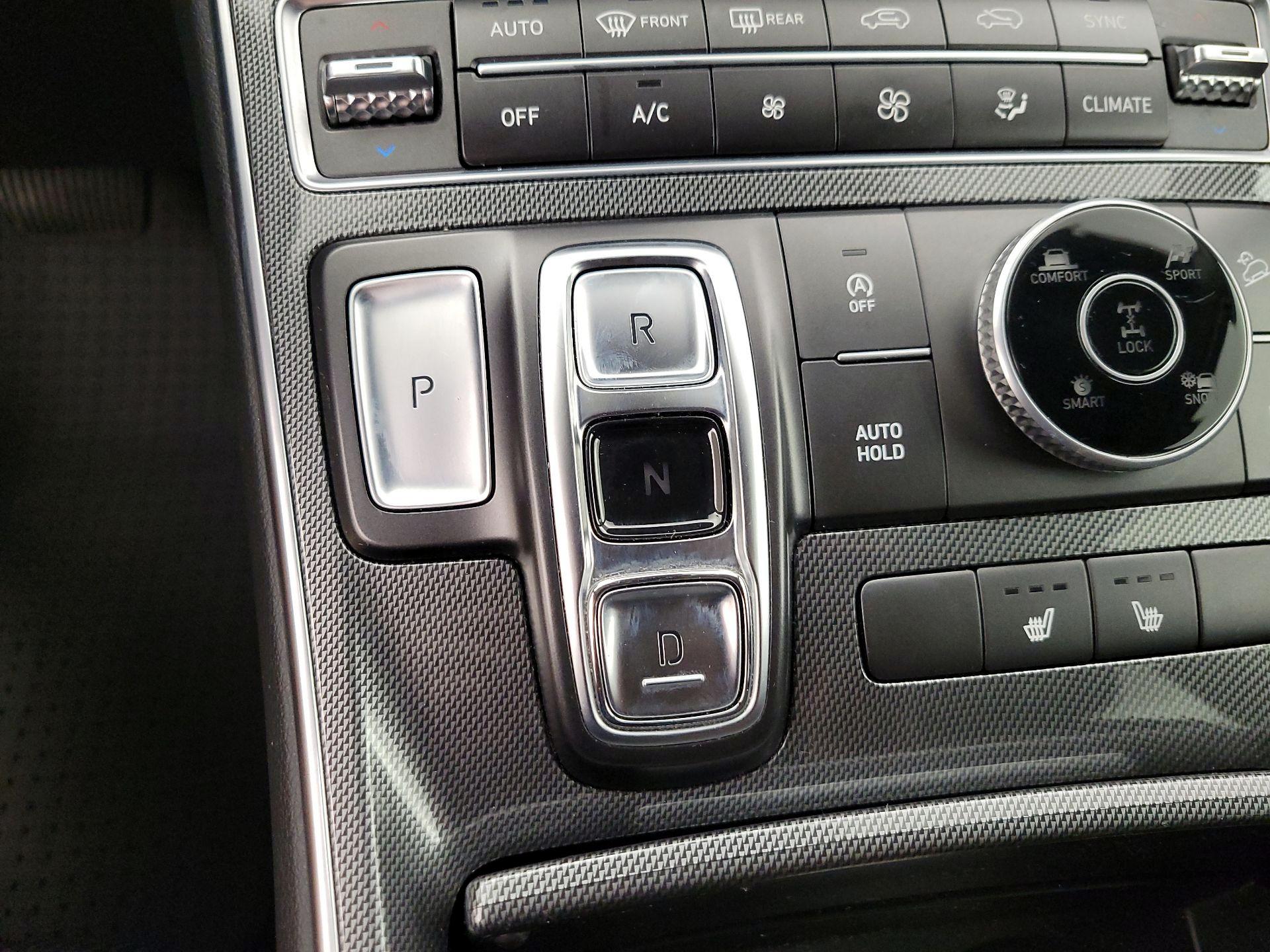 Thumbnail: 2023 Hyundai Santa Fe - 18